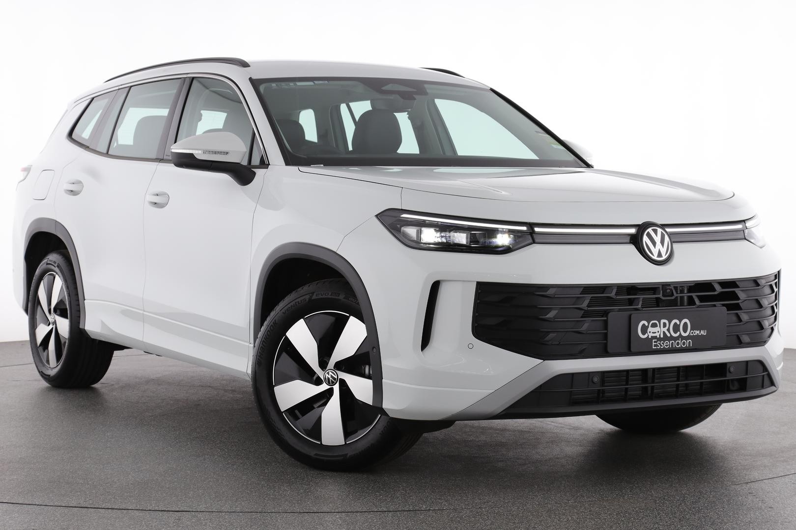Volkswagen Tayron image 1