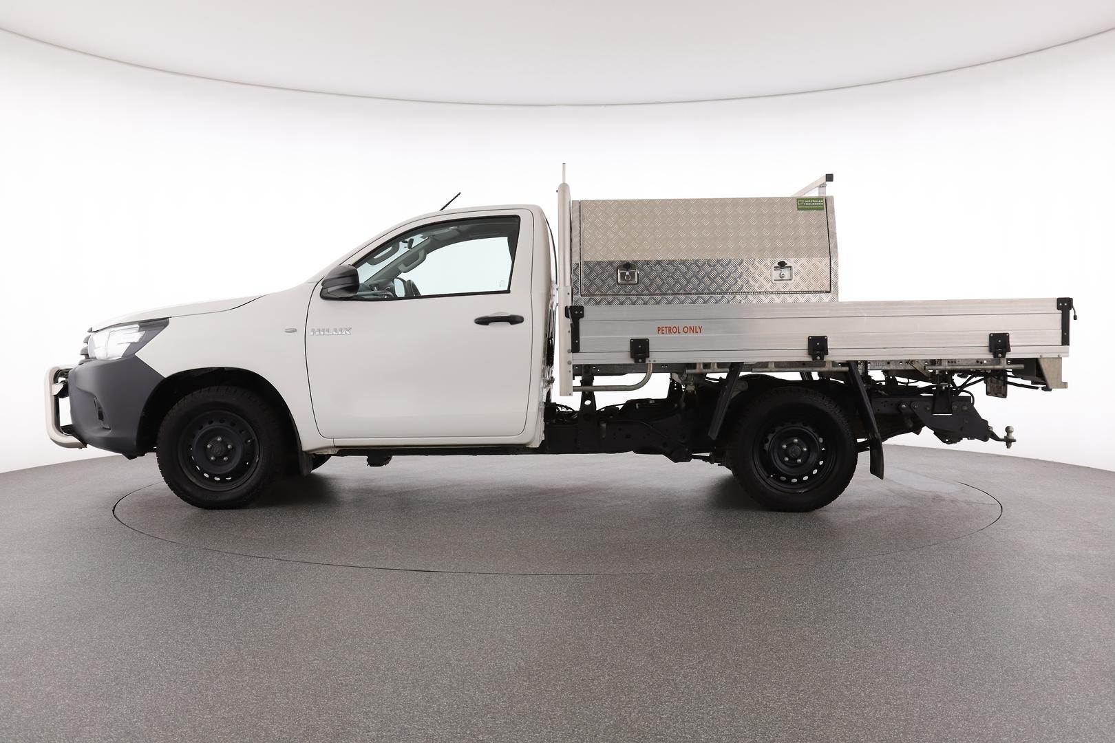 Toyota Hilux image 3