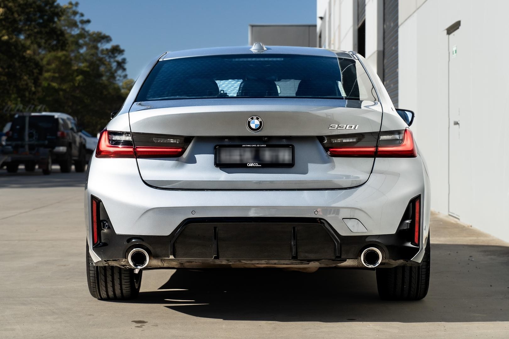 BMW 3 Series image 3