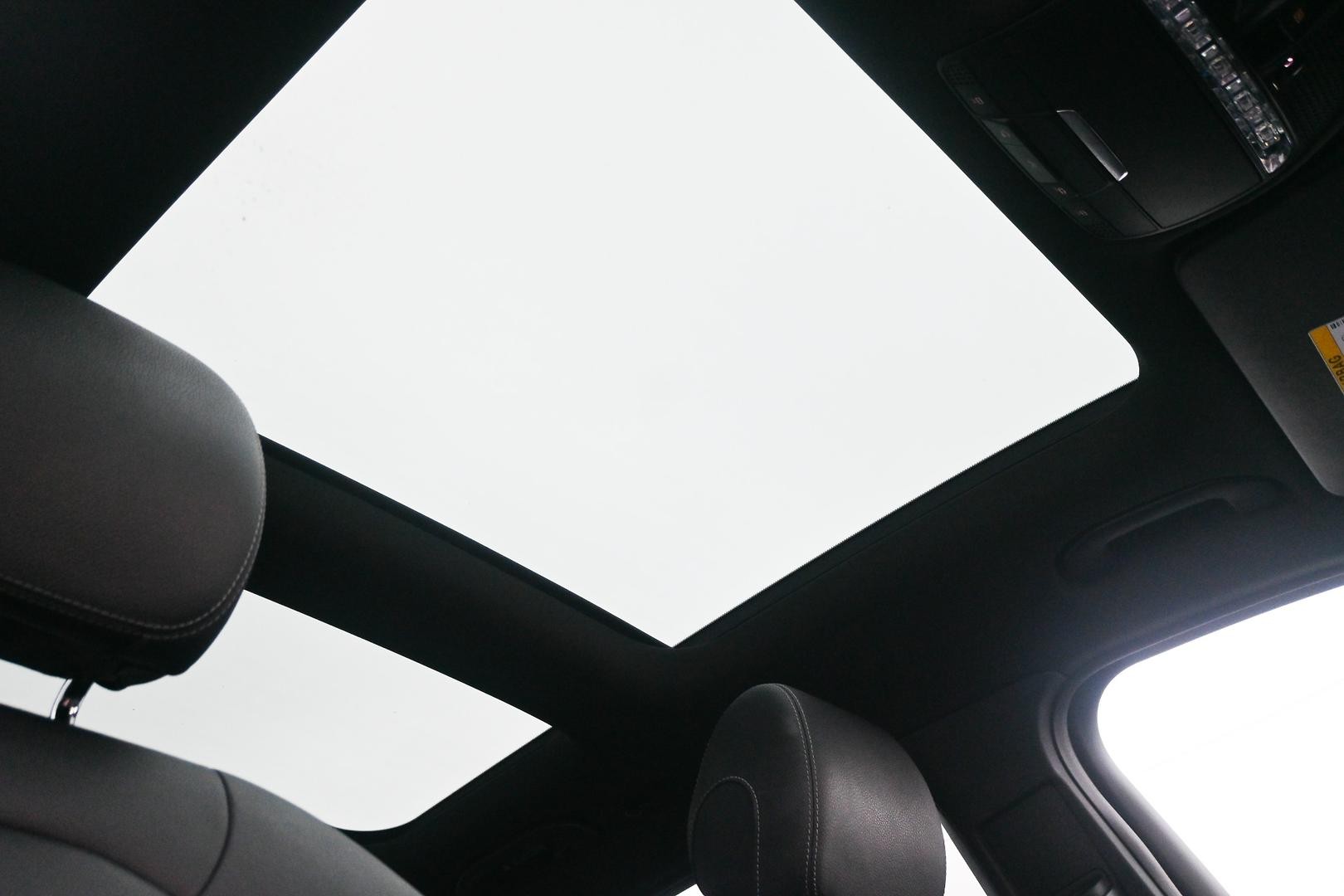 Mercedes Benz Glc-class image 4