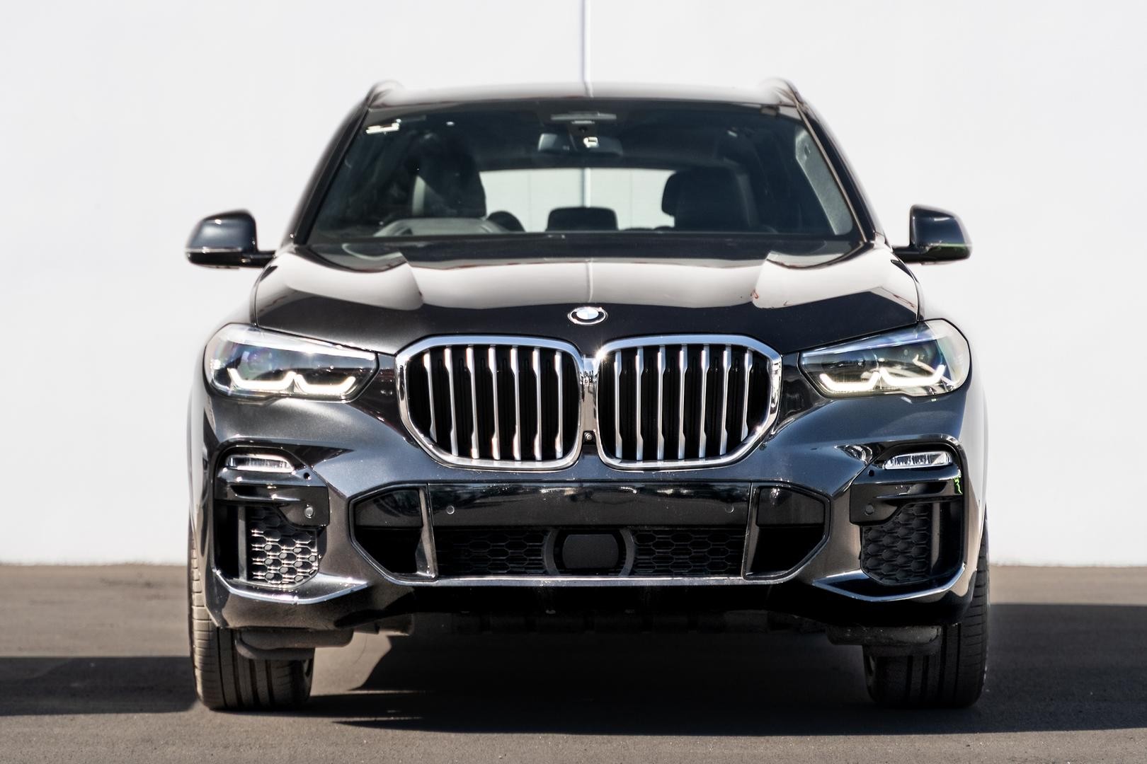 BMW X5 image 2