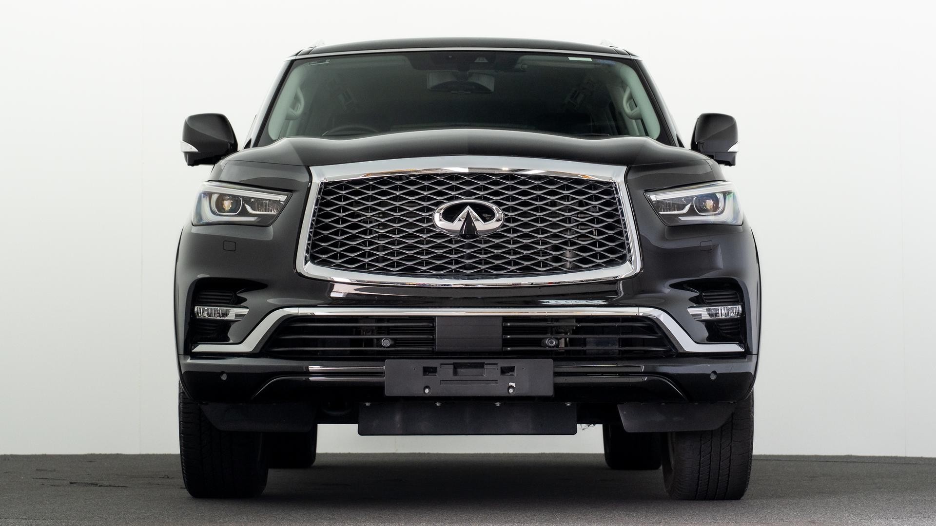 Infiniti Qx80 image 2