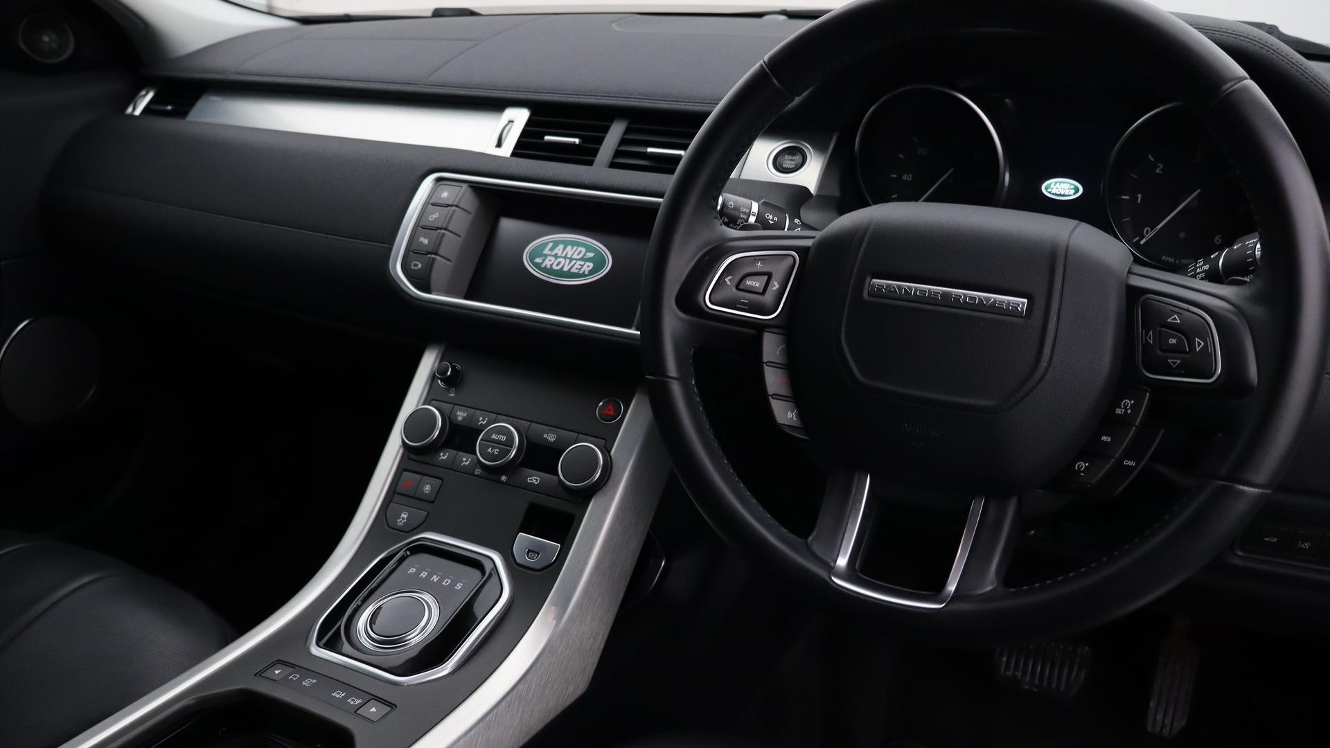 Land Rover Range Rover Evoque image 4