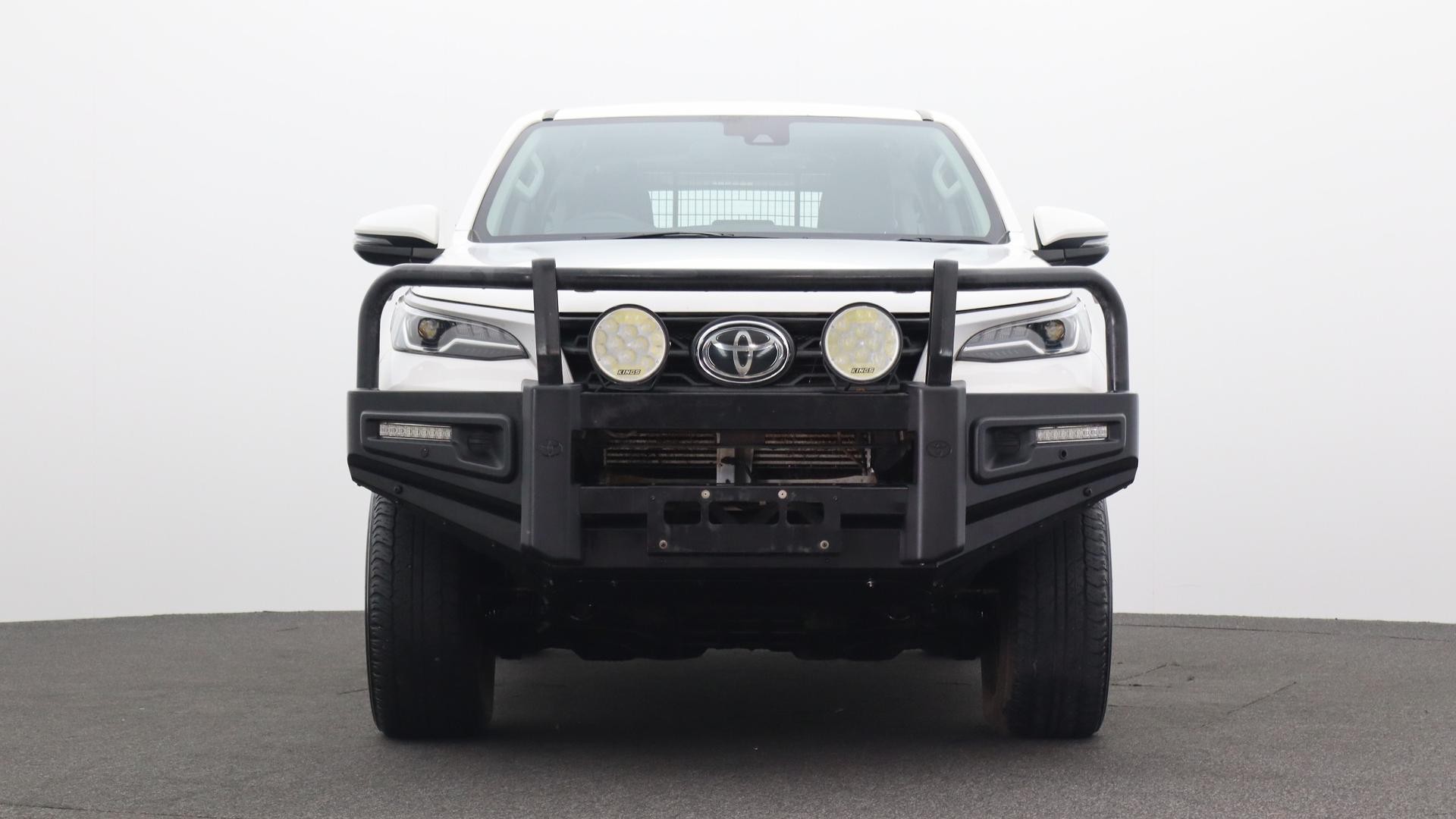 Toyota Fortuner image 2