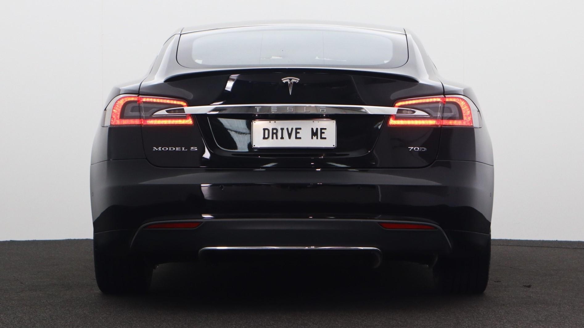 Tesla Model S image 3