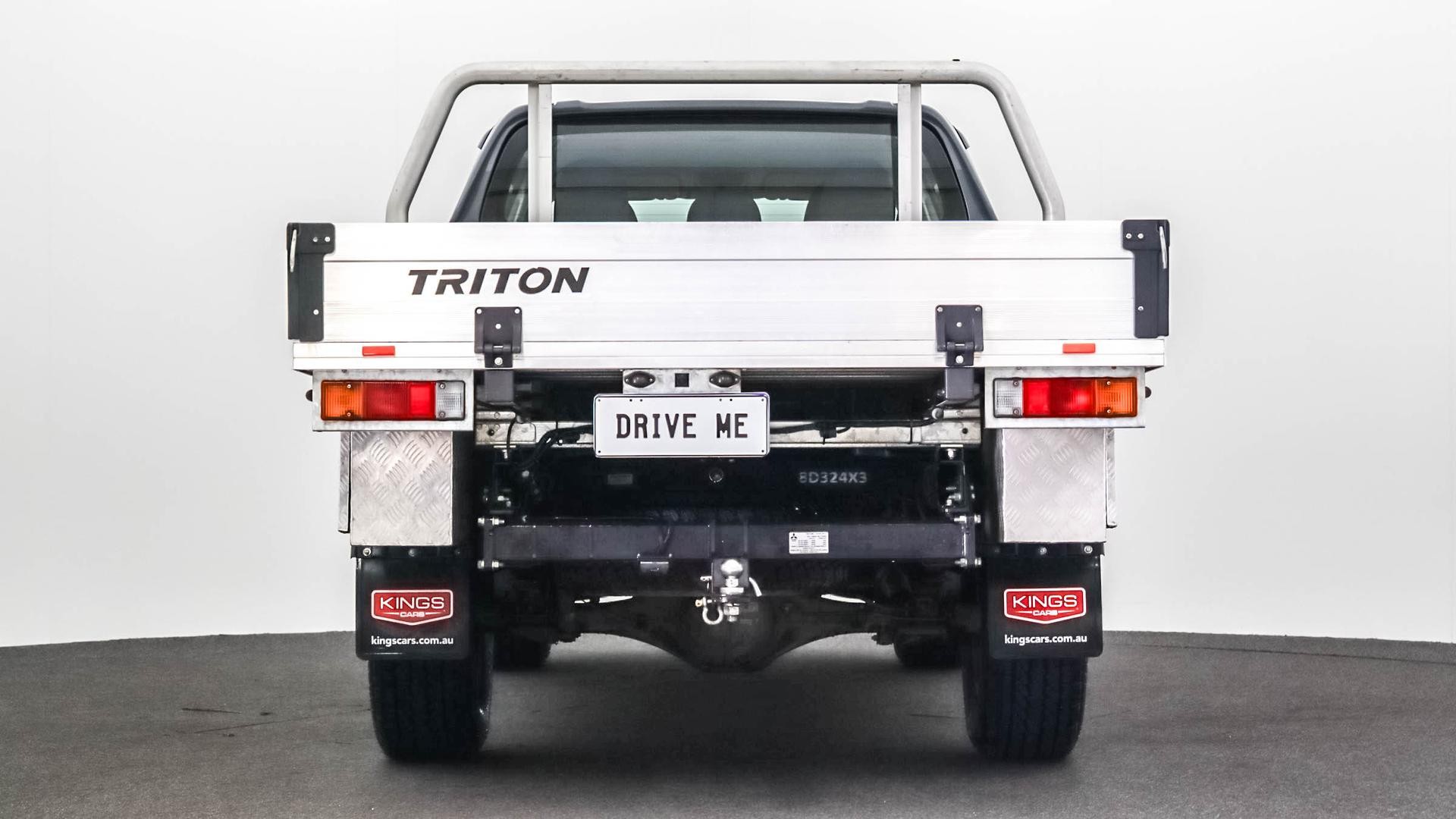 Mitsubishi Triton image 3