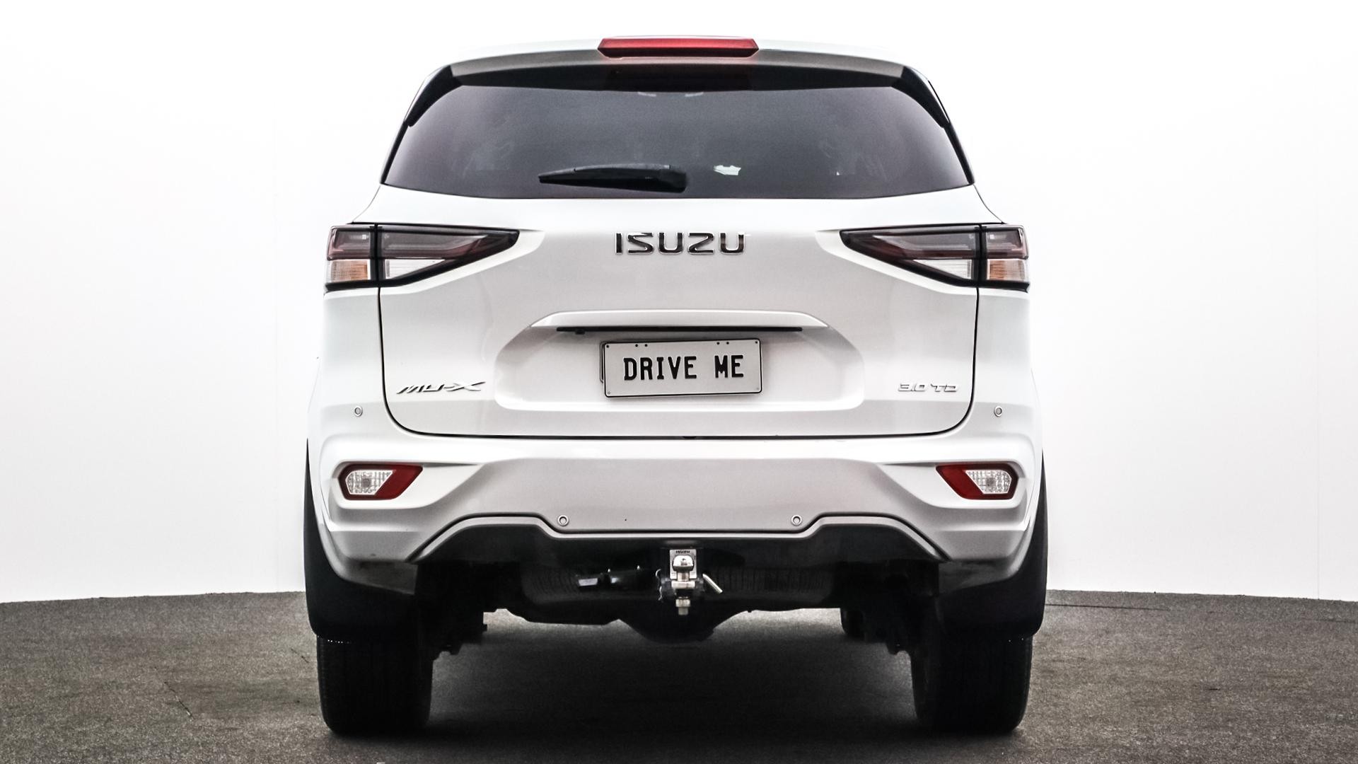 Isuzu Mu-x image 3