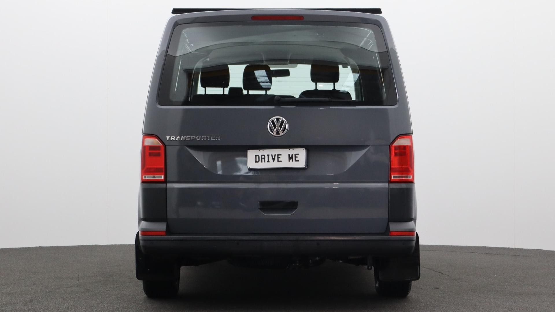 Volkswagen Transporter image 3