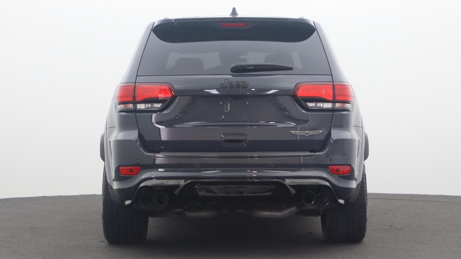 Jeep Grand Cherokee image 3