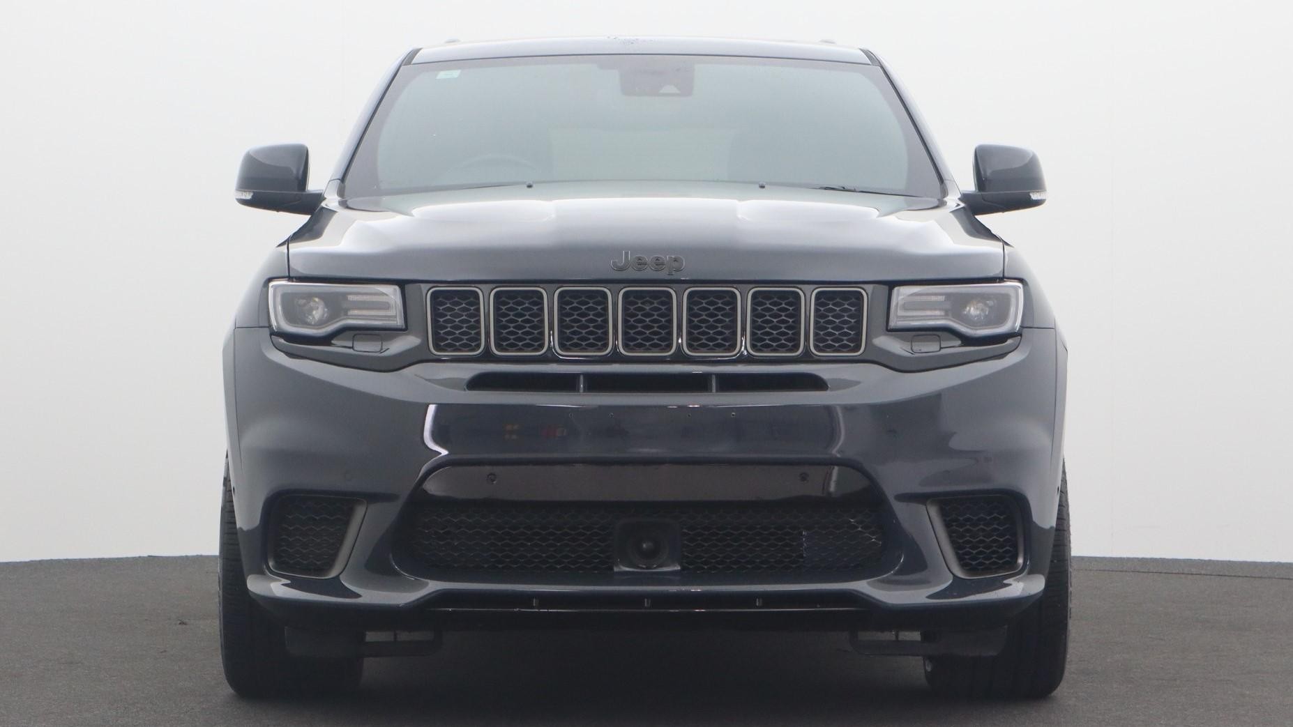 Jeep Grand Cherokee image 2