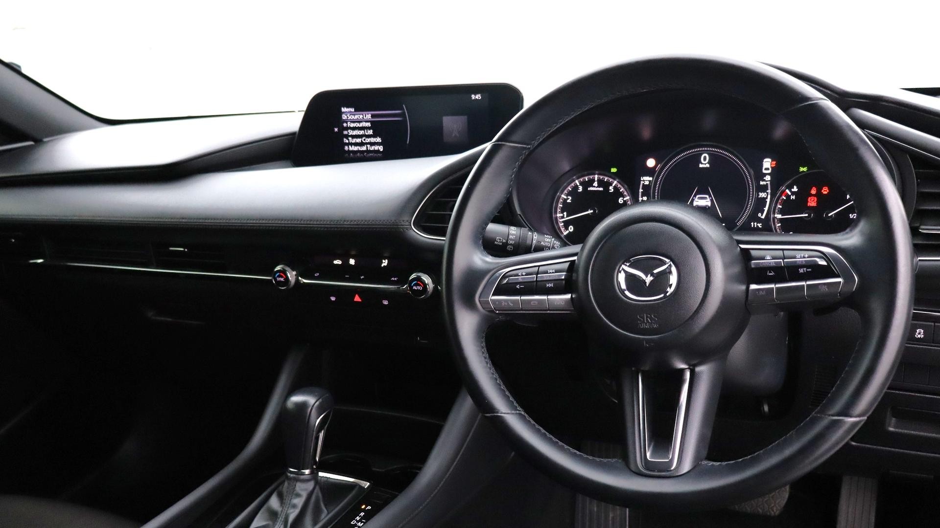 Mazda 3 image 4