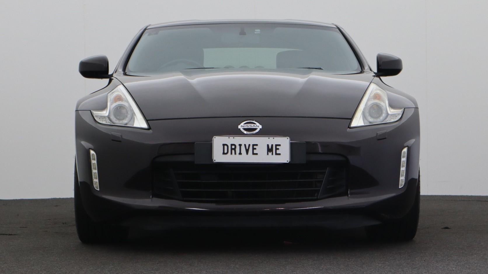 Nissan 370z image 2