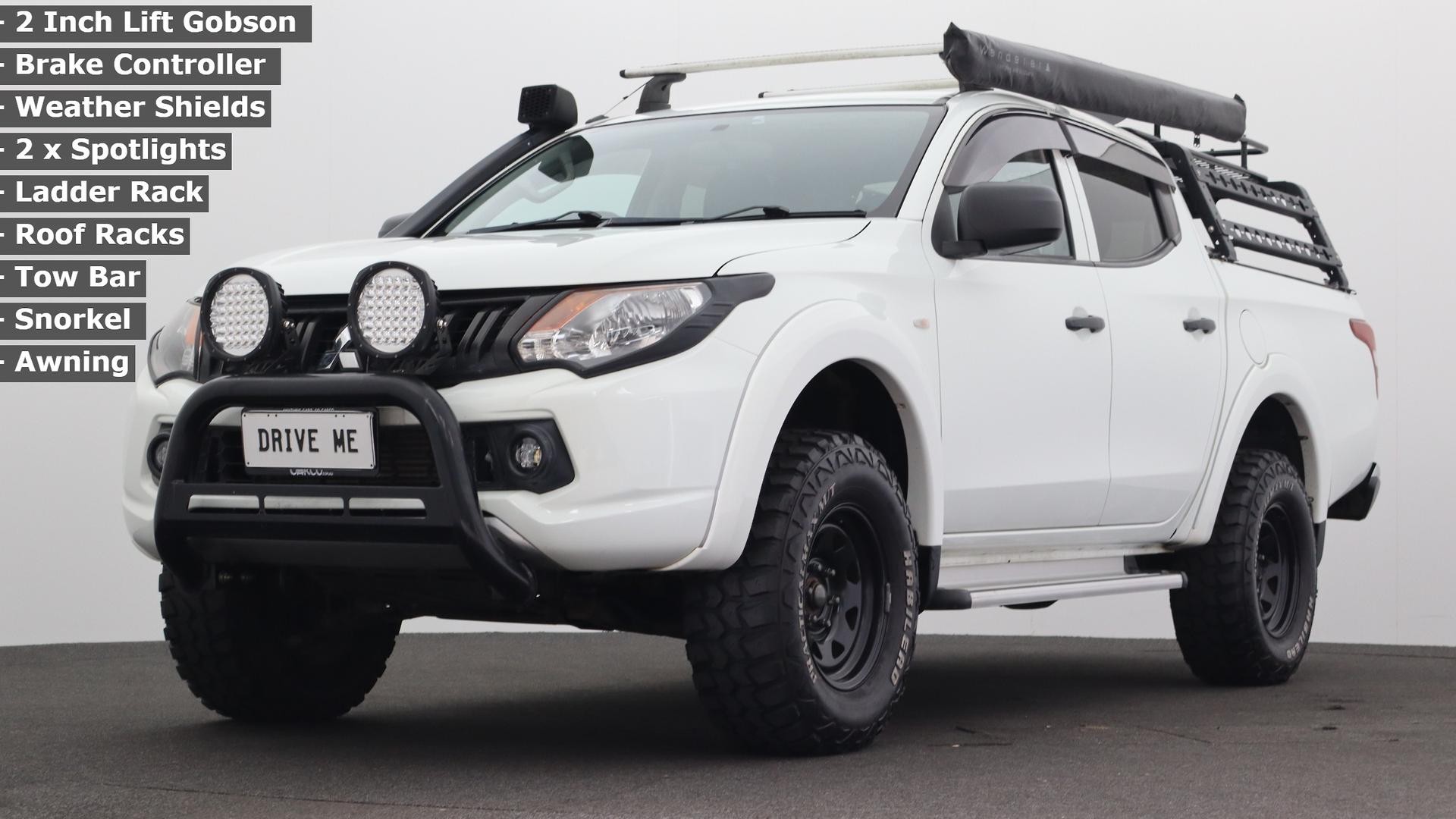Mitsubishi Triton image 1