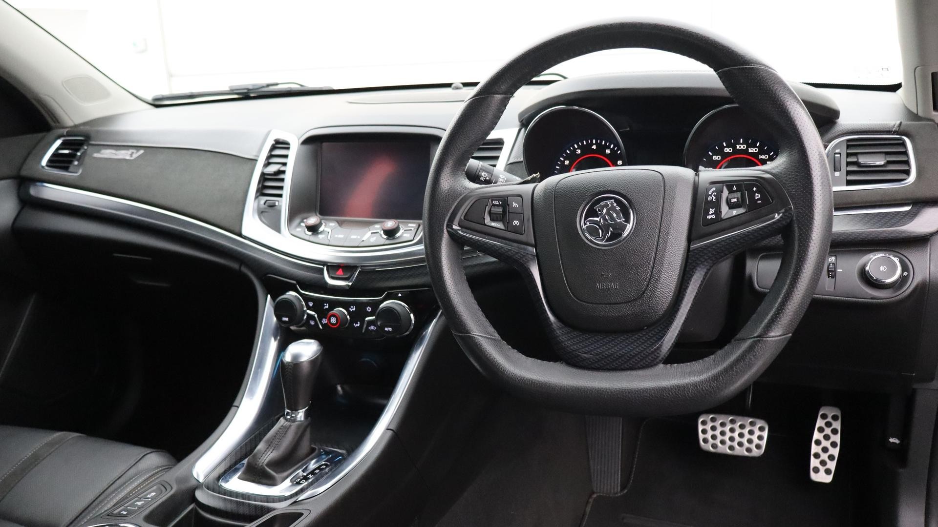 Holden Commodore image 4