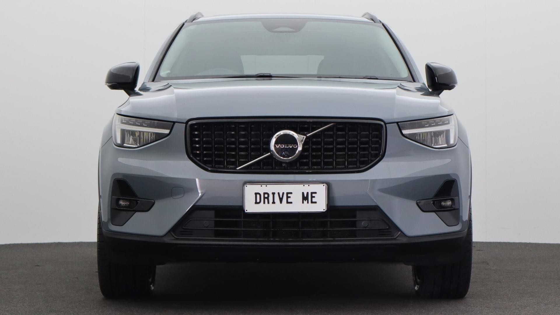 Volvo Xc40 image 2