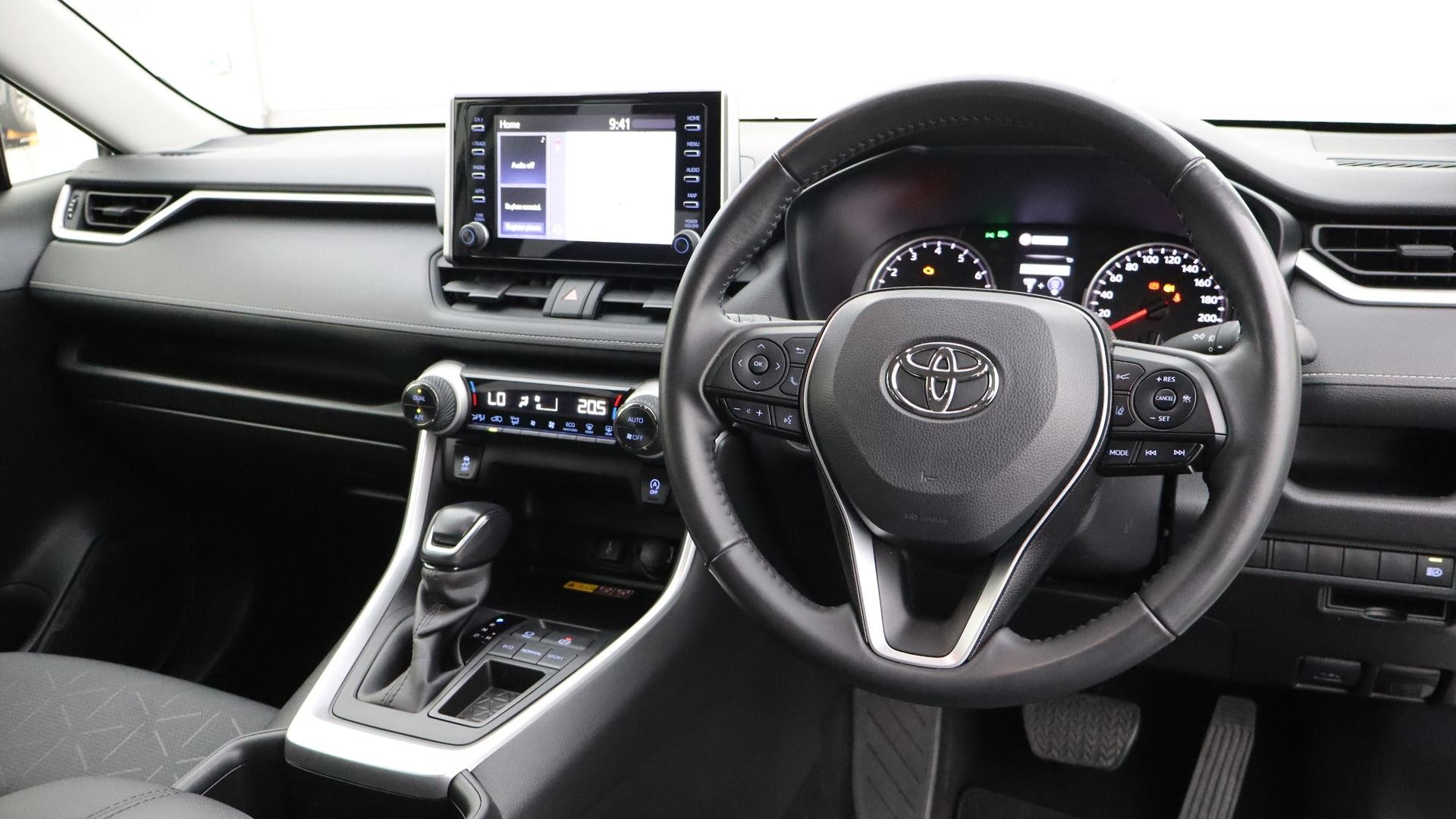 Toyota Rav4 image 4