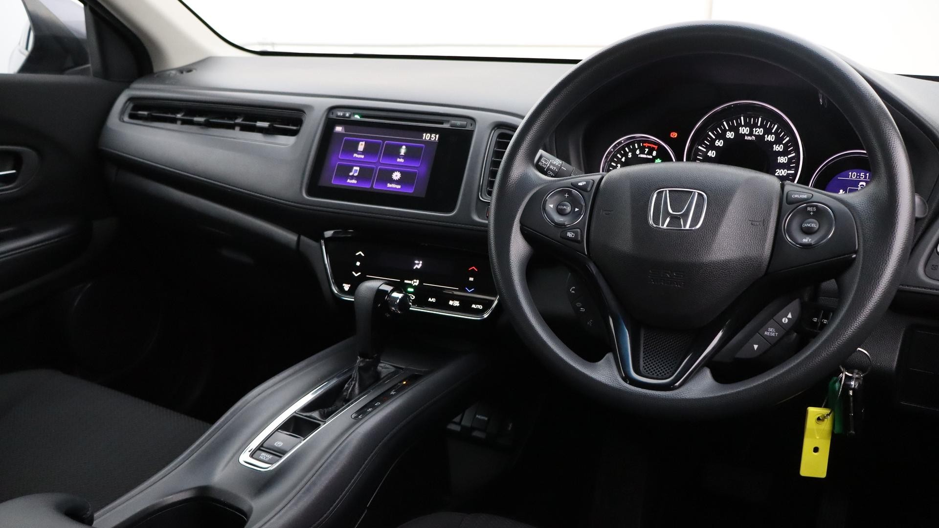 Honda Hr-v image 4