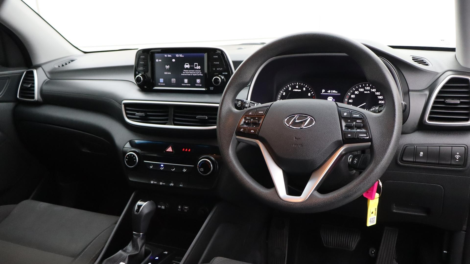 Hyundai Tucson image 4