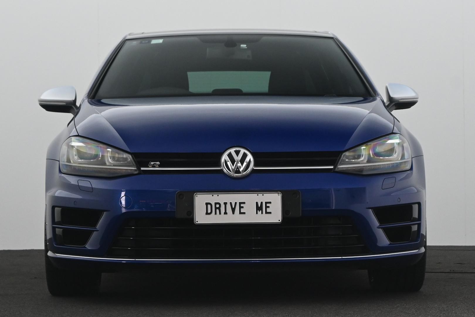 Volkswagen Golf image 2