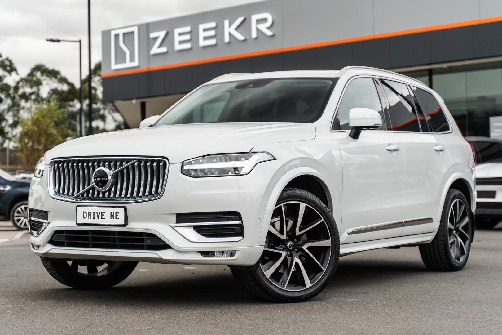 Volvo Xc90 image 1