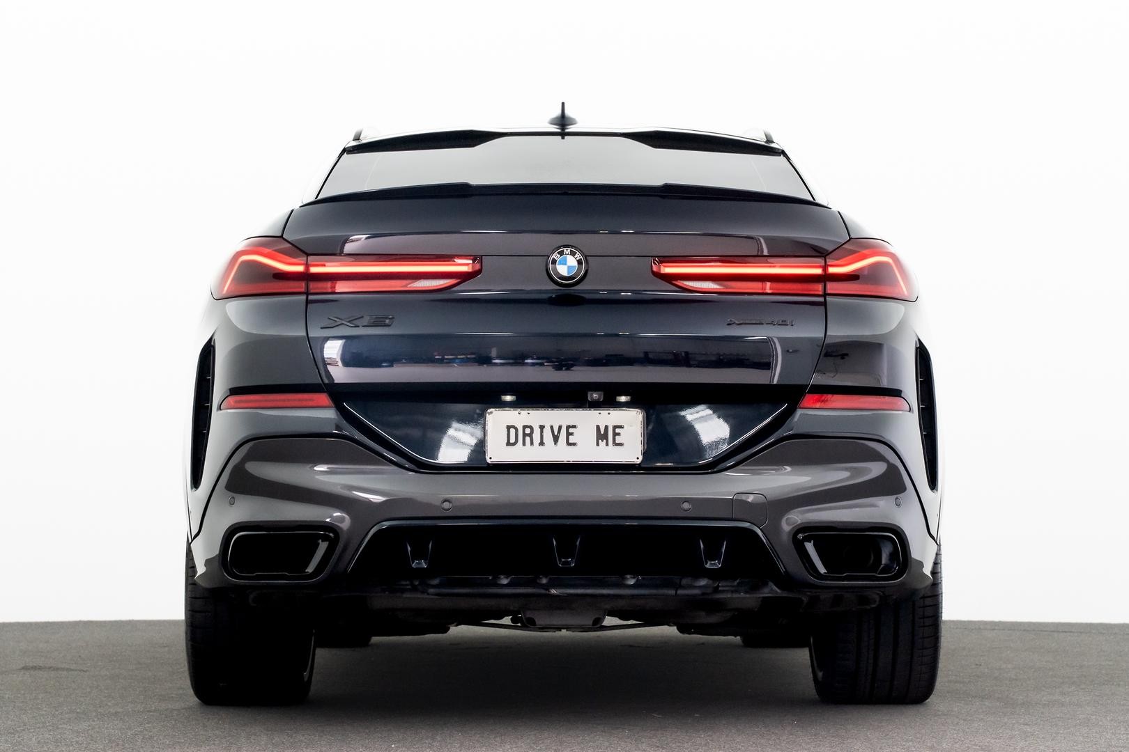 BMW X6 image 4