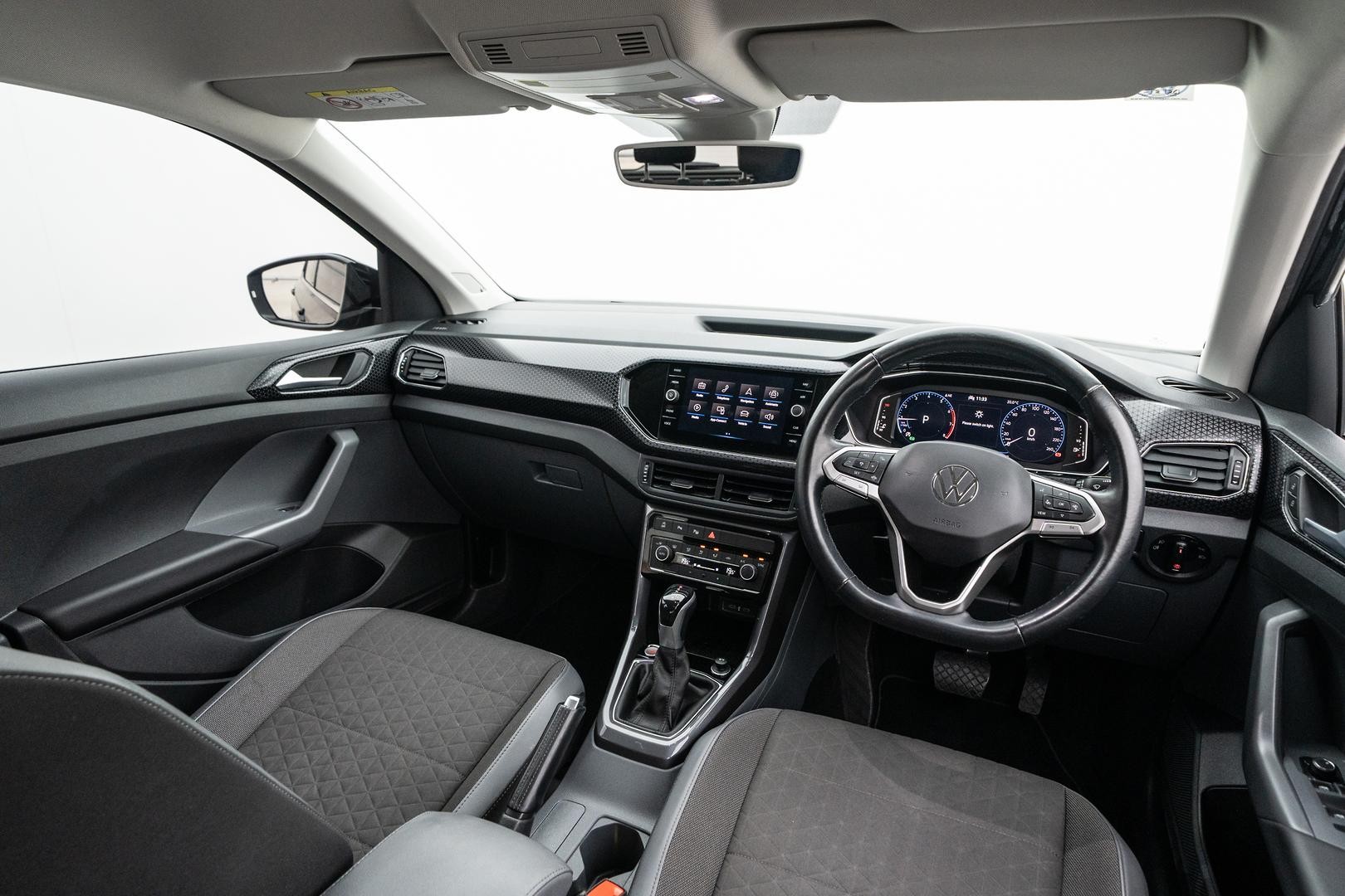 Volkswagen T-cross image 4