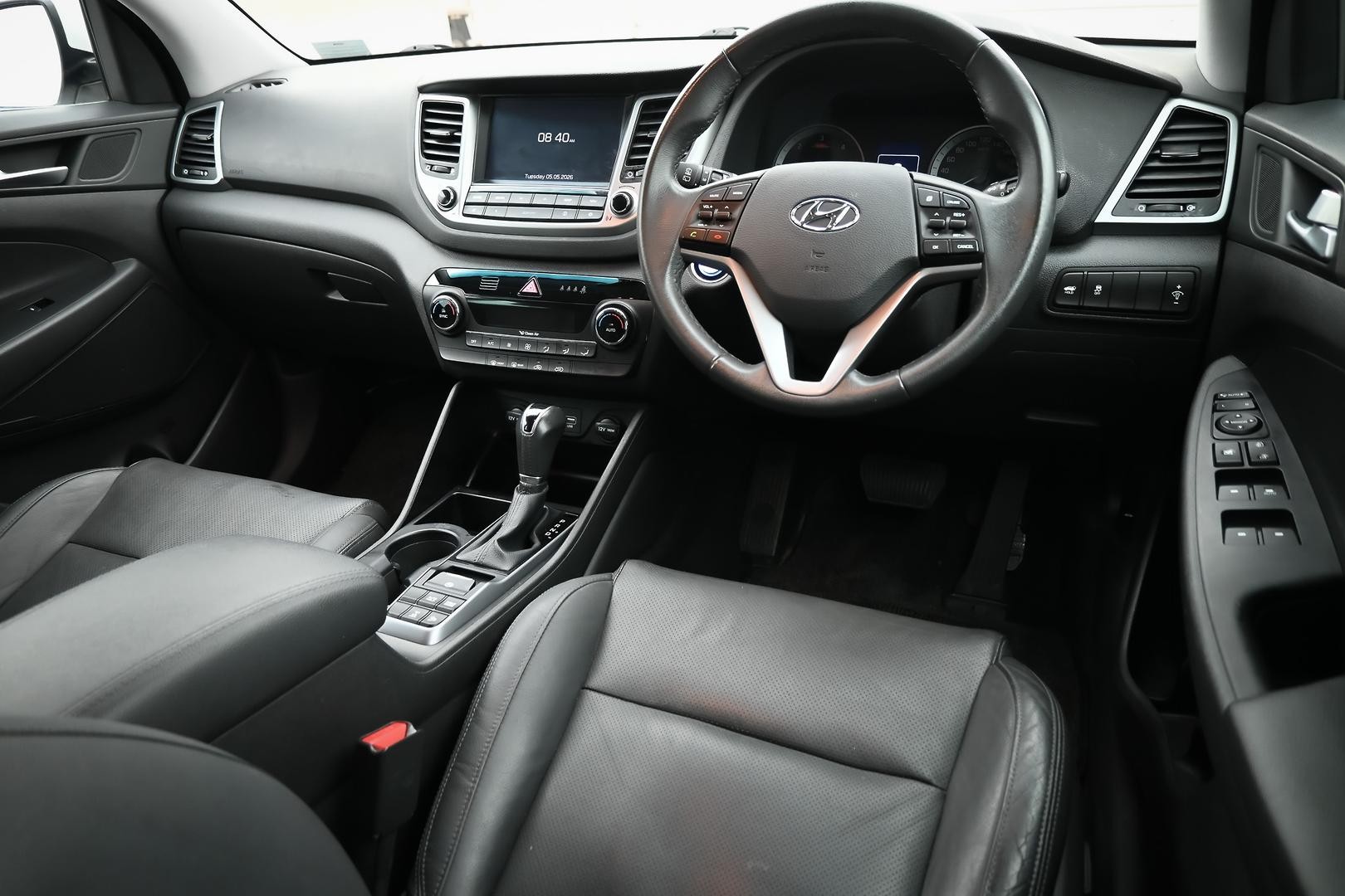 Hyundai Tucson image 4