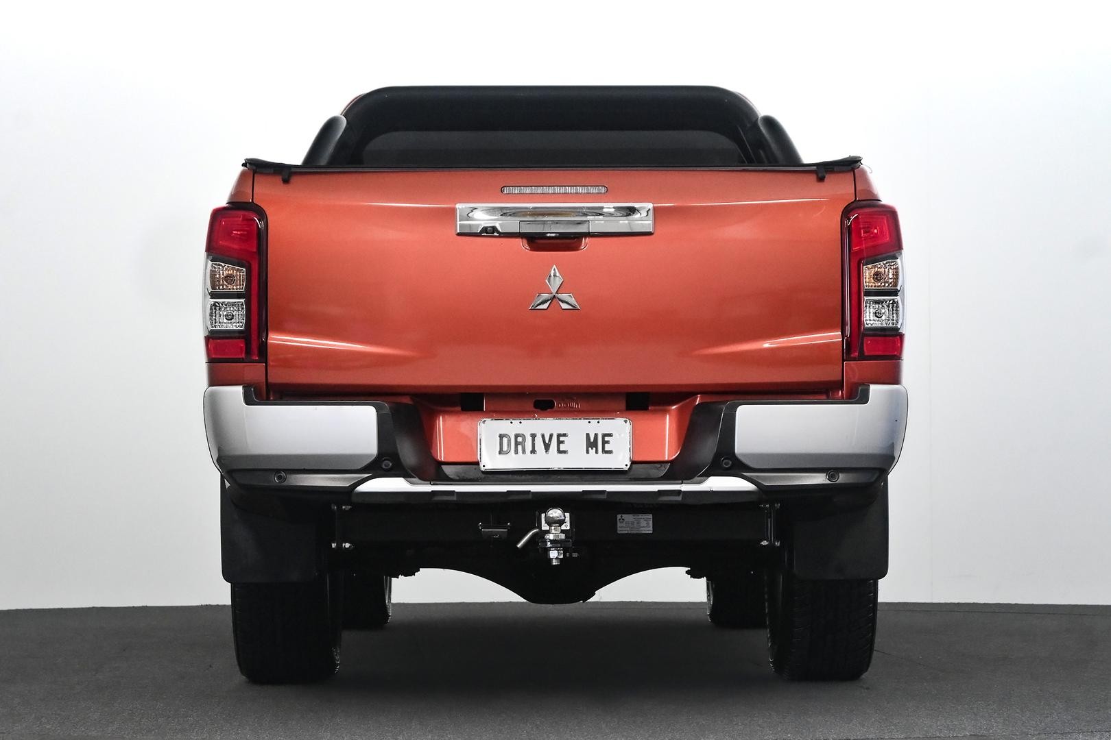 Mitsubishi Triton image 3
