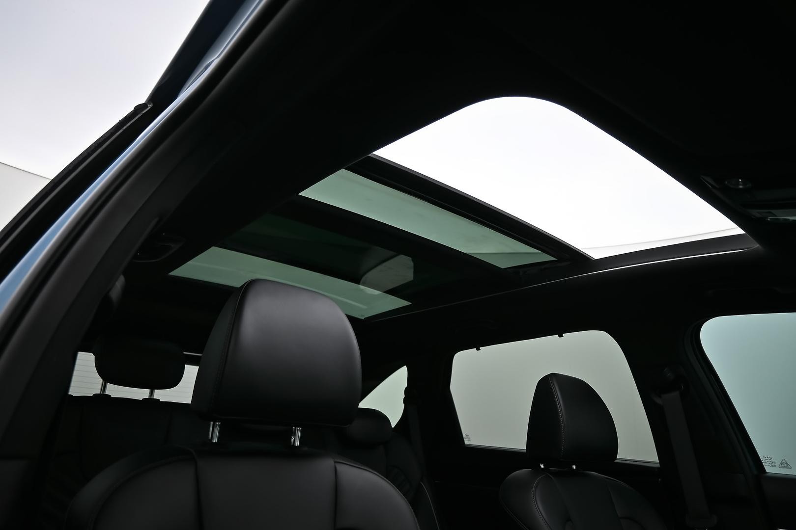 Kia Sorento image 4