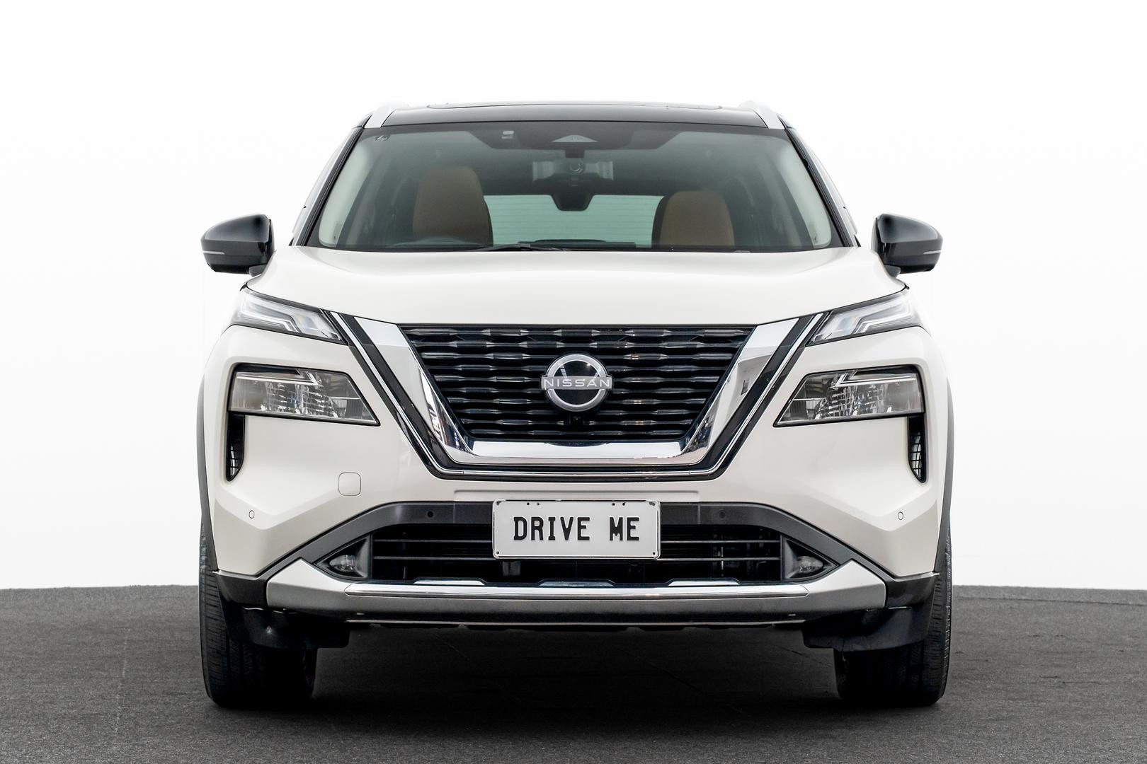 Nissan X-trail image 2