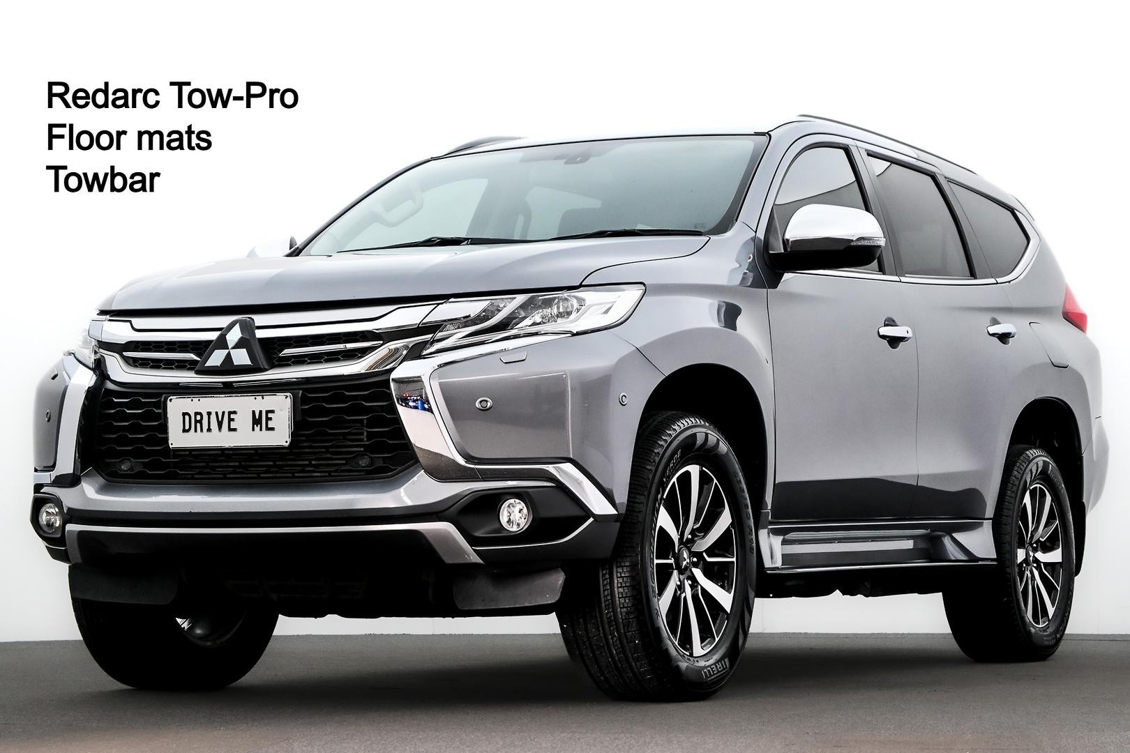 Mitsubishi Pajero Sport image 1