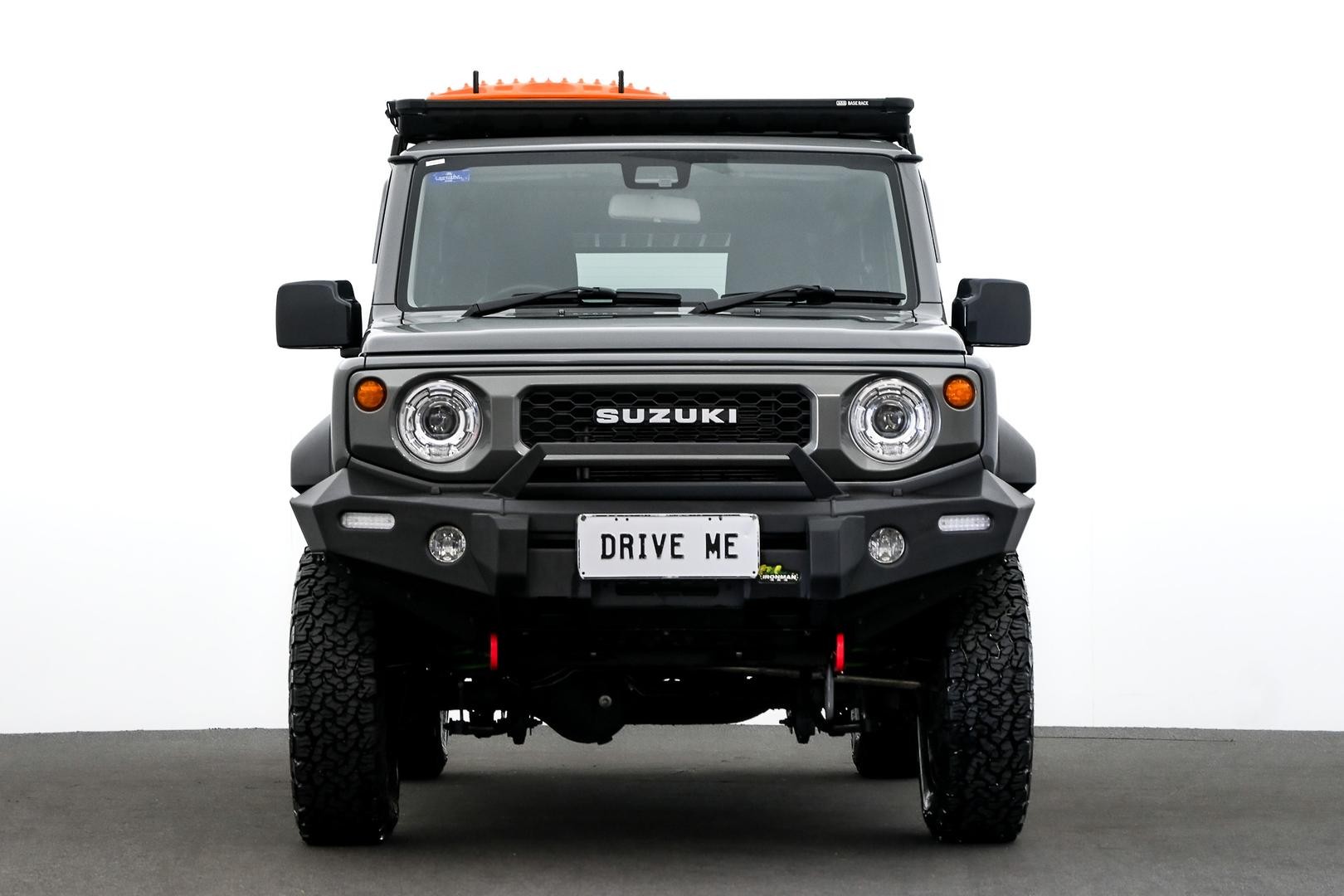 Suzuki Jimny image 2