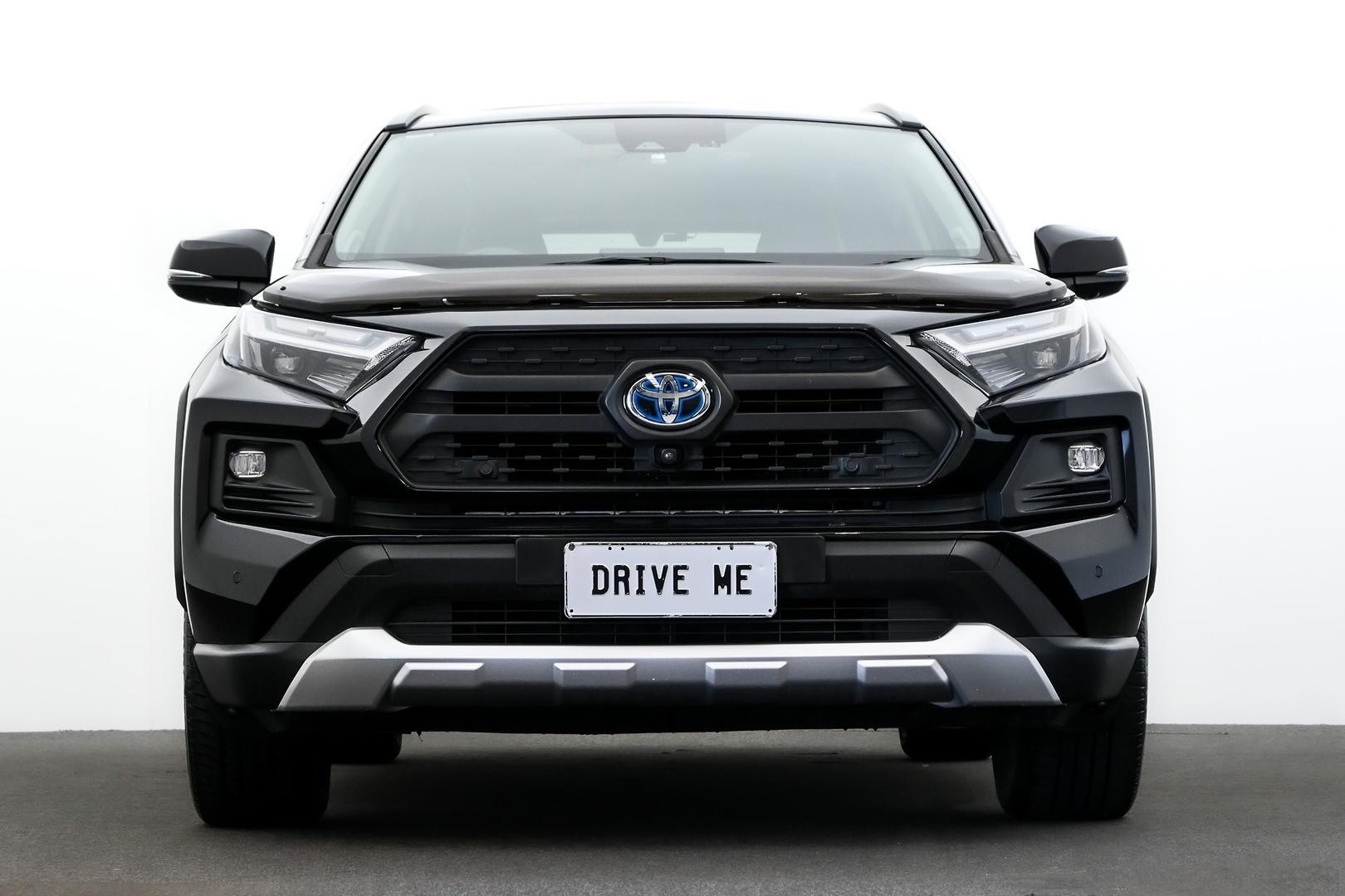 Toyota Rav4 image 2