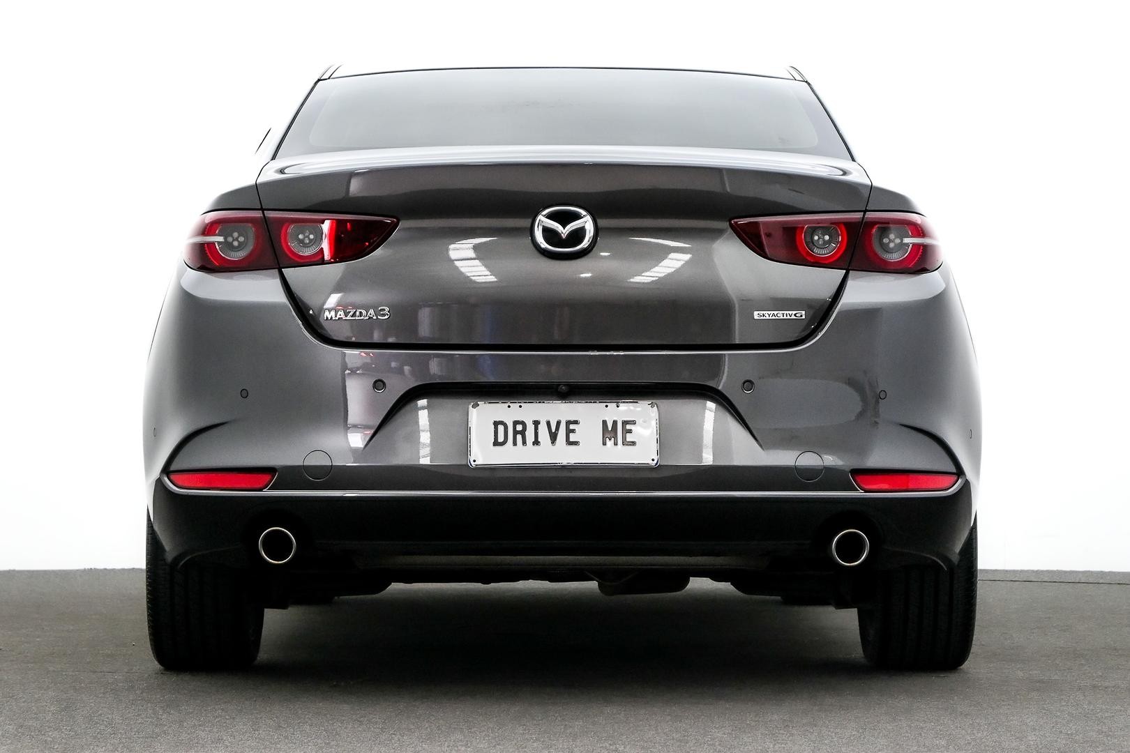 Mazda 3 image 3