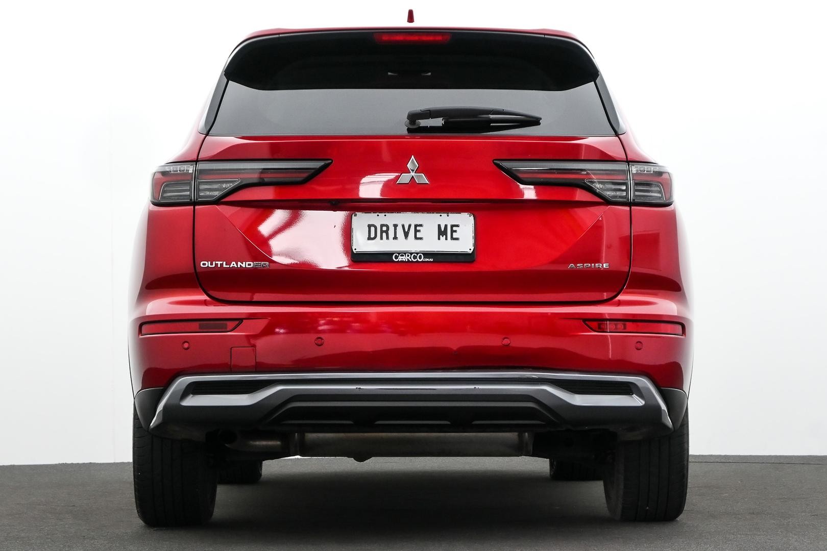 Mitsubishi Outlander image 3