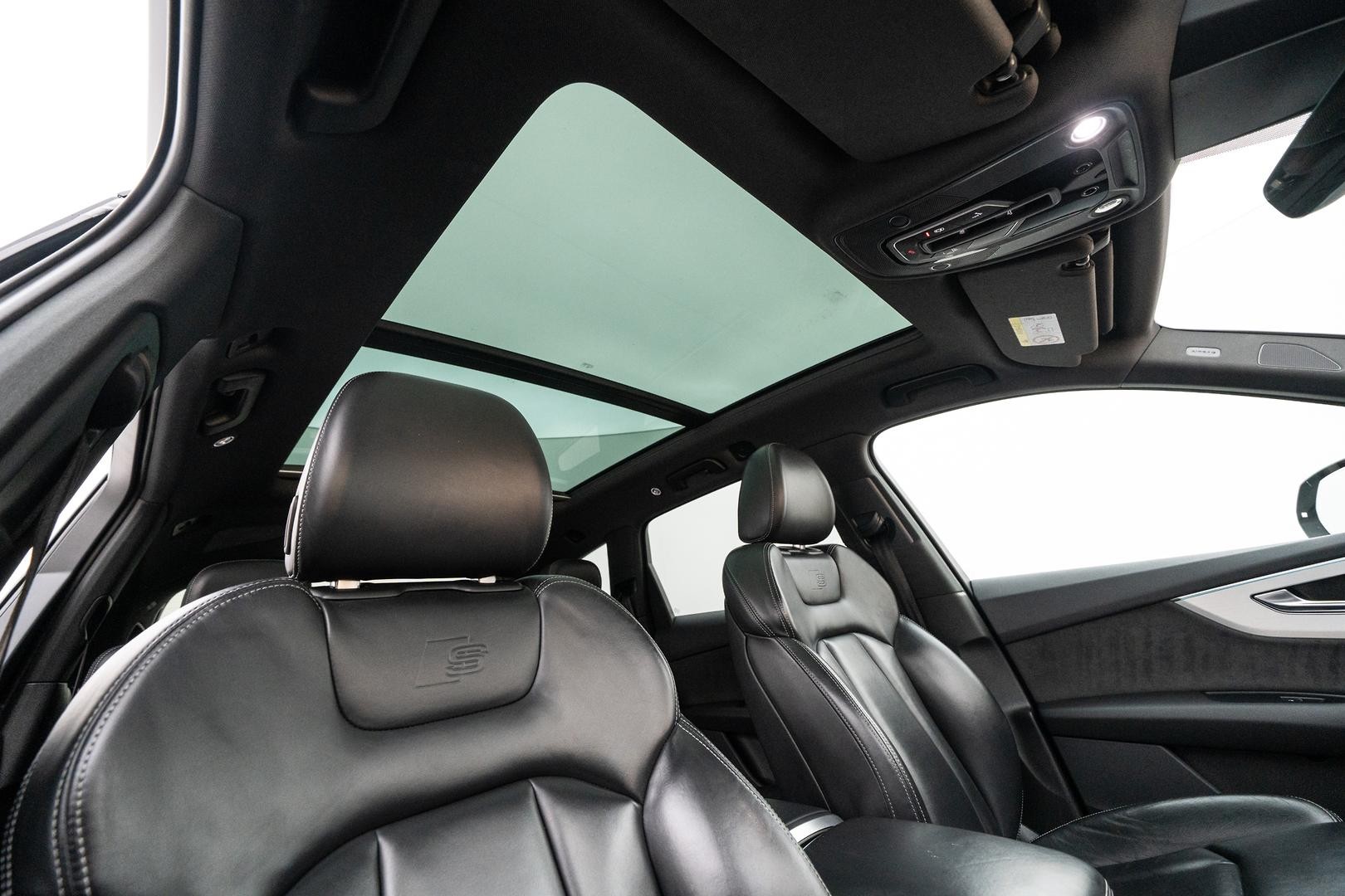 Audi Q7 image 4
