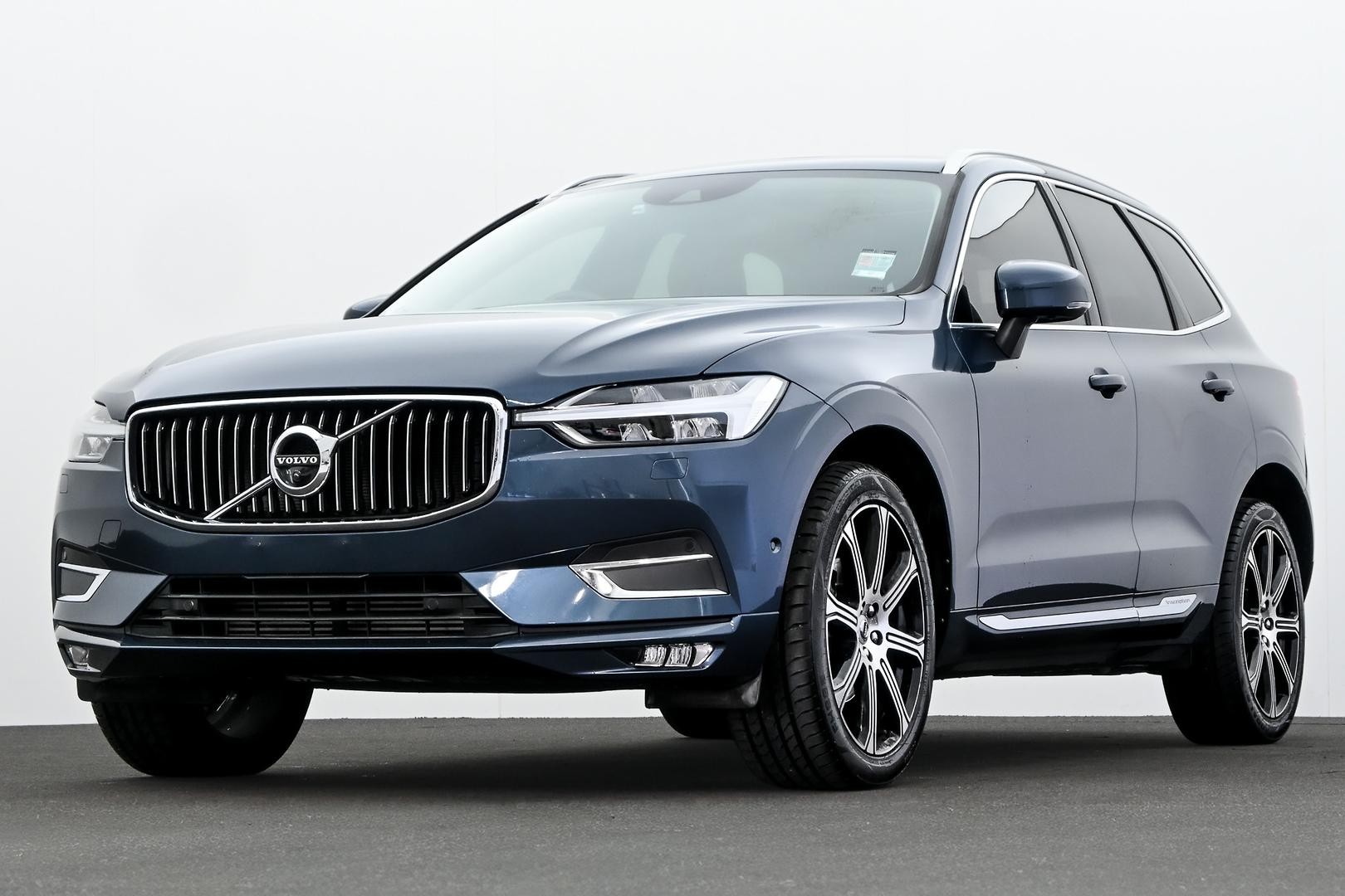 Volvo Xc60 image 1