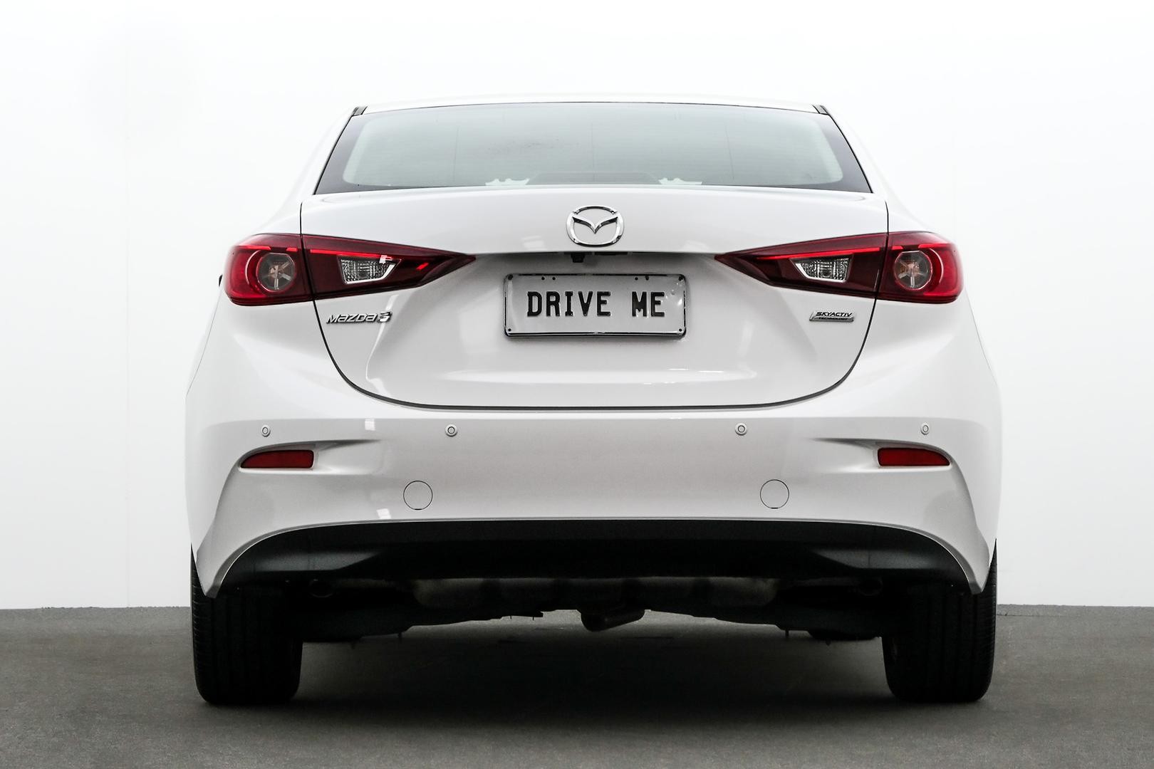 Mazda 3 image 3