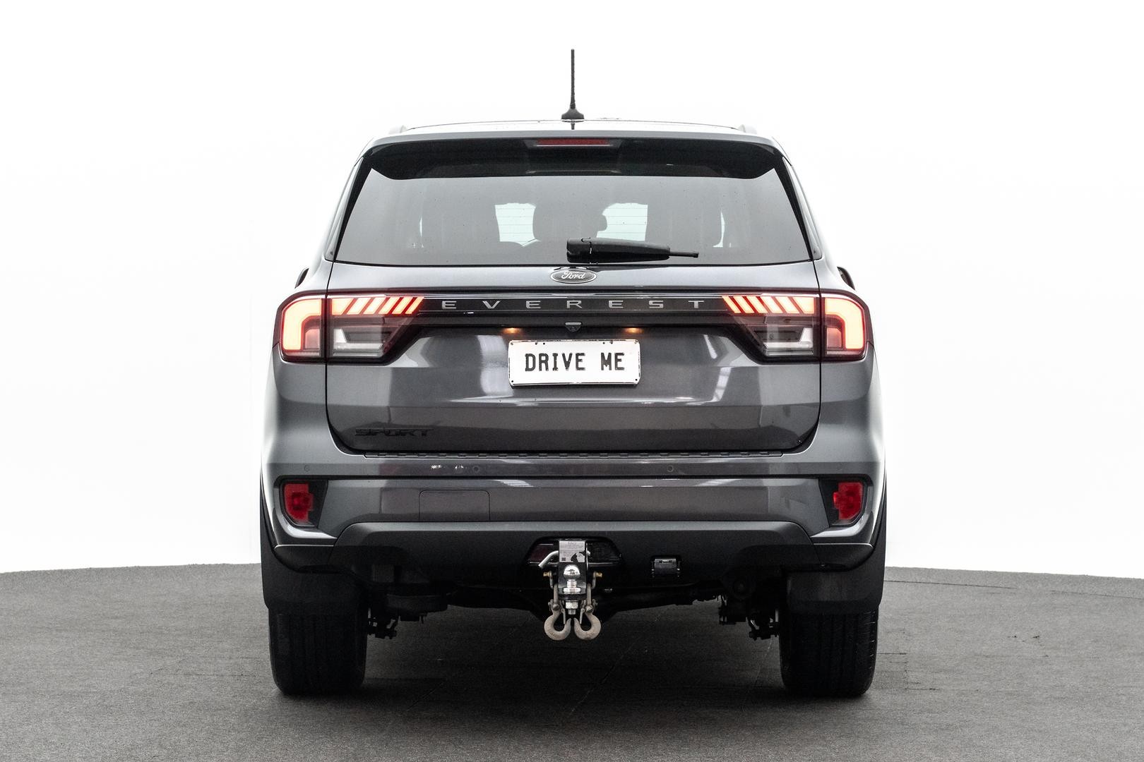 Ford Everest image 3