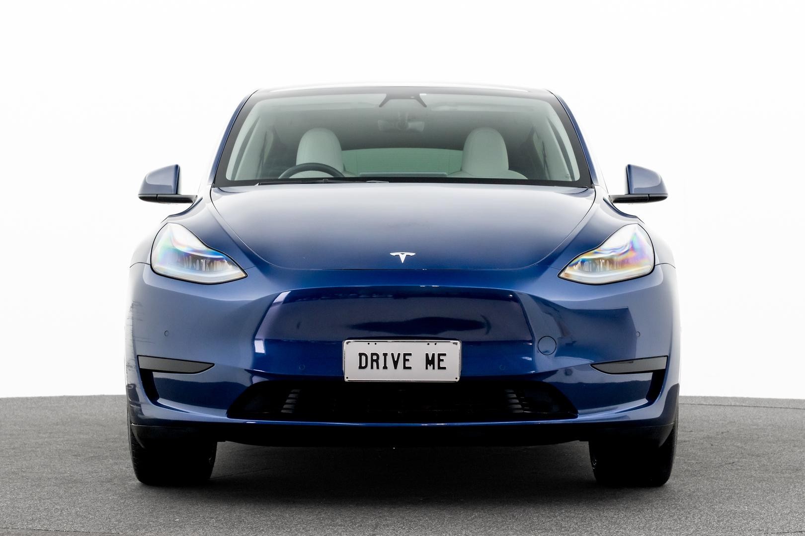 Tesla Model Y image 2