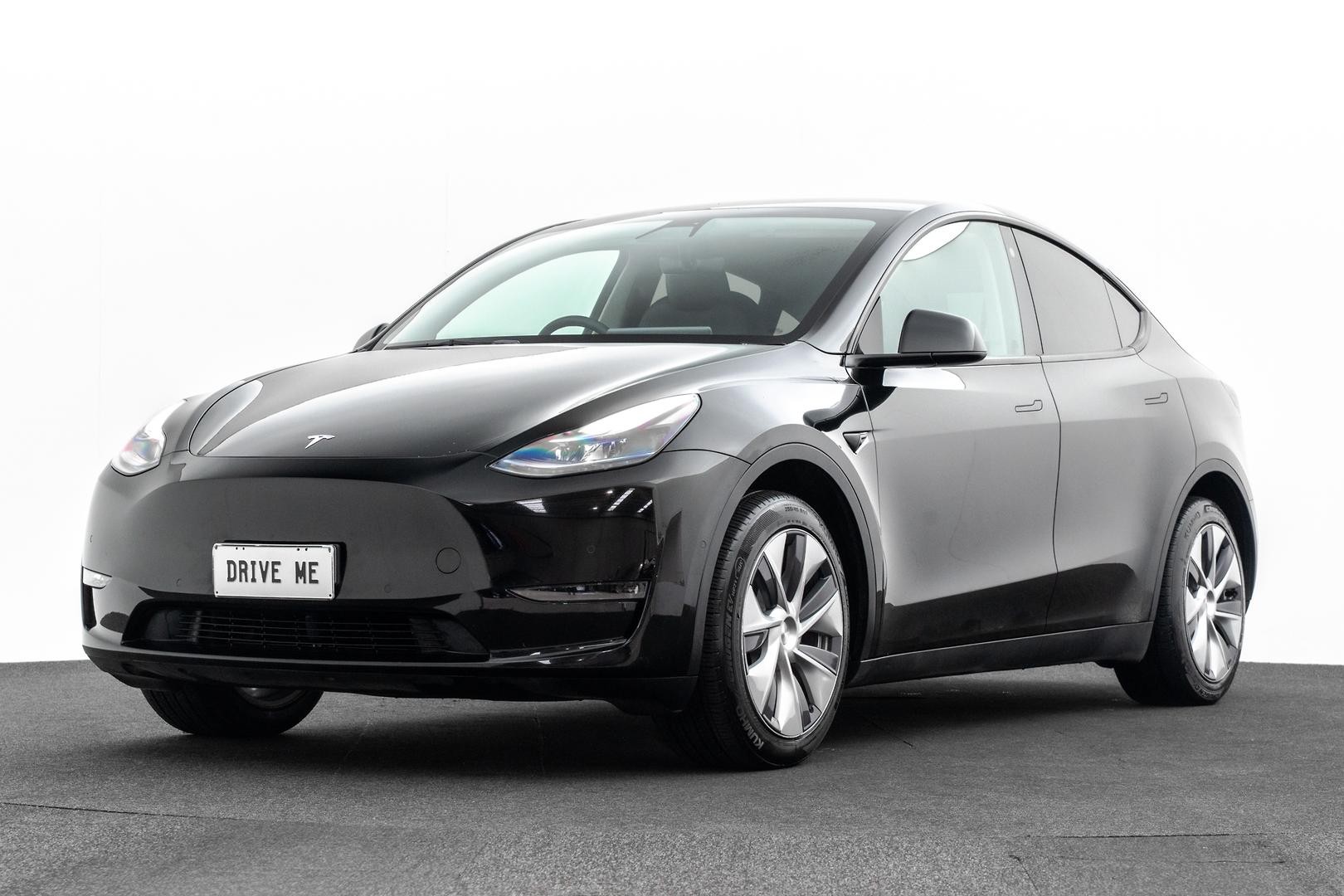 Tesla Model Y image 1