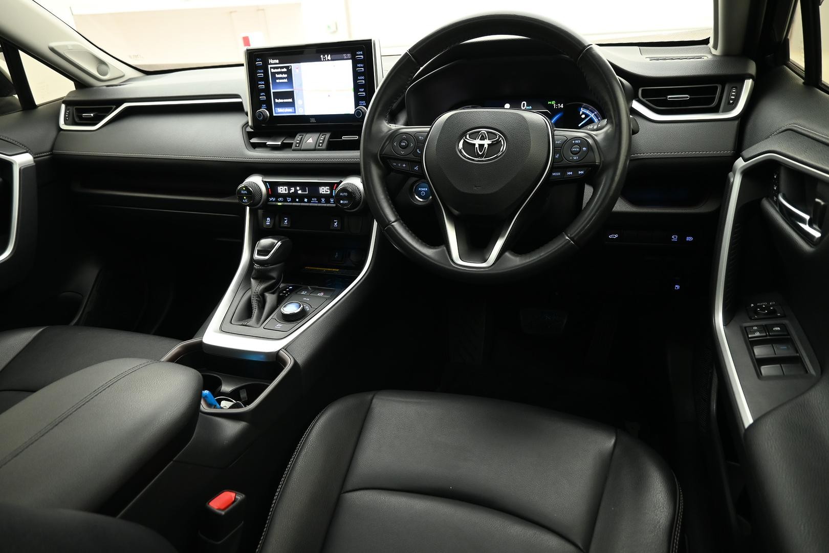 Toyota Rav4 image 4