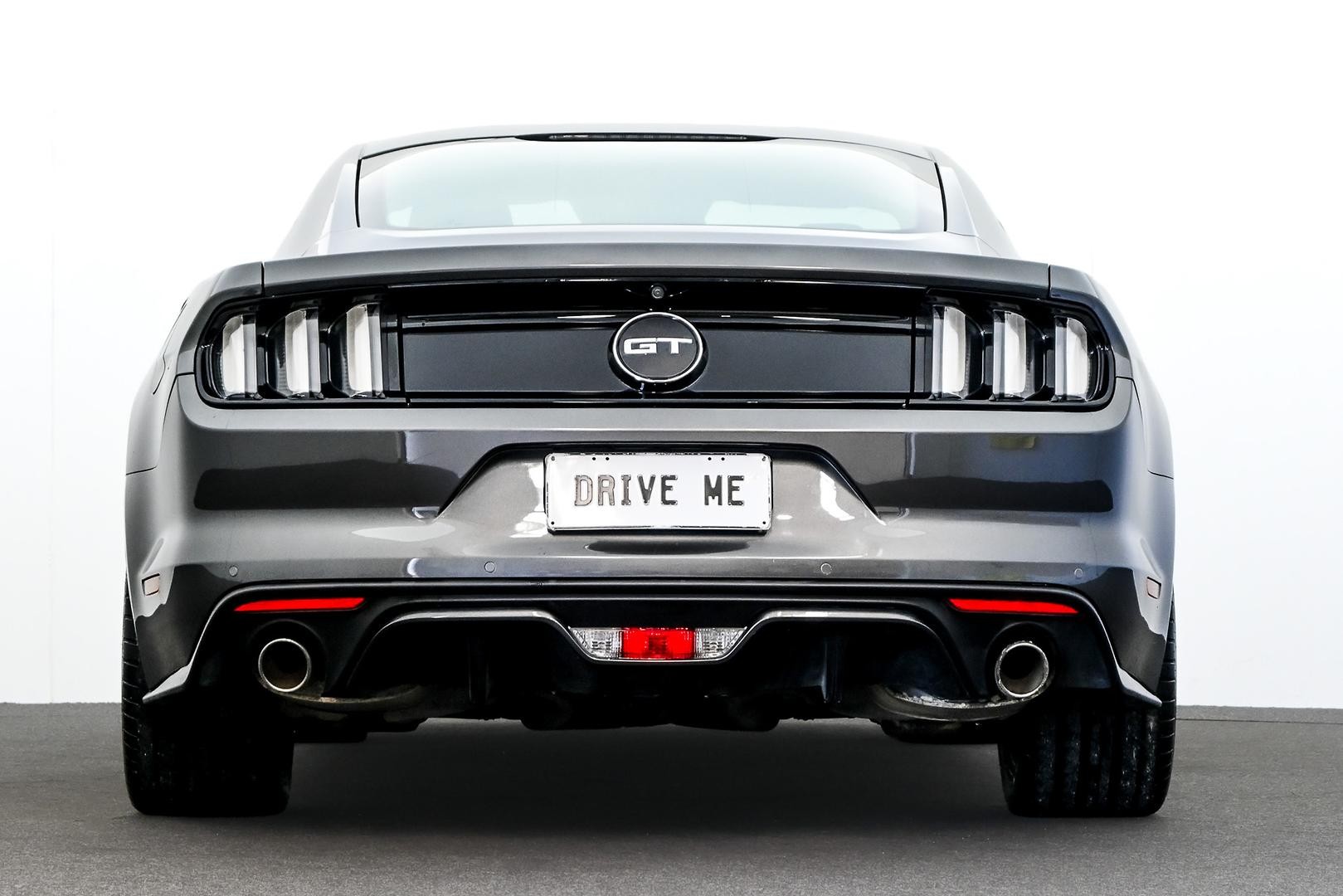 Ford Mustang image 3