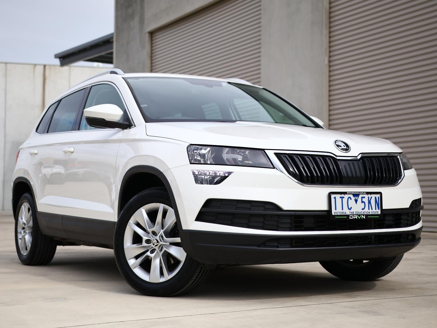 Skoda Karoq image 1