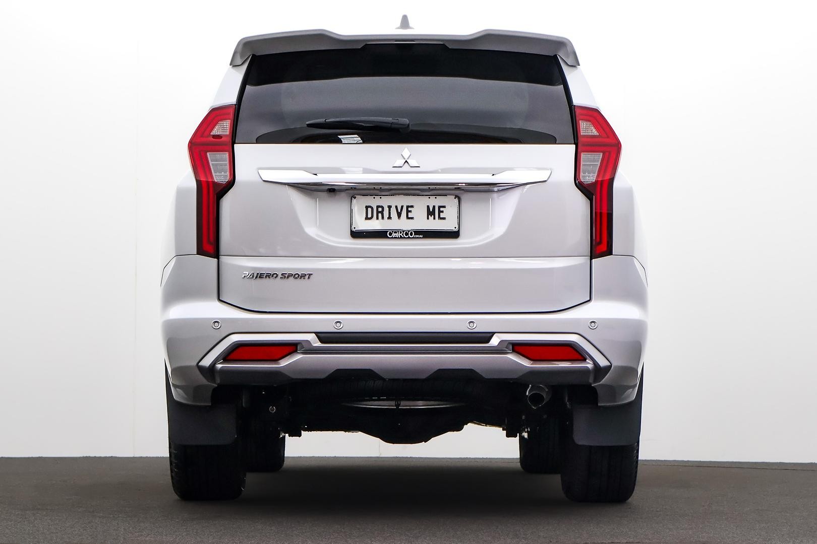 Mitsubishi Pajero Sport image 3