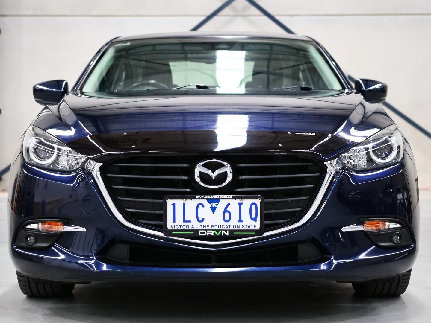 Mazda 3 image 2