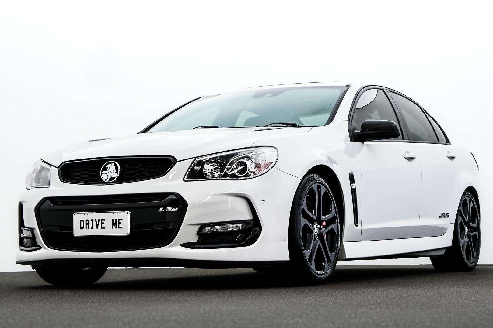 Holden Commodore image 1