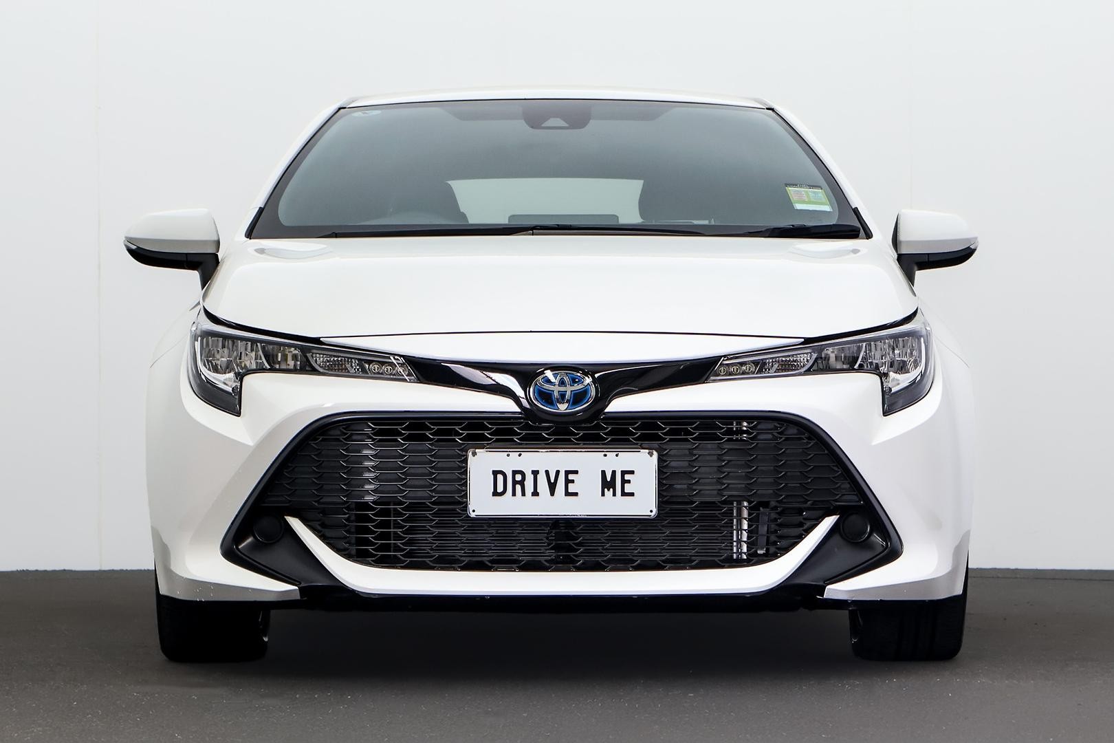 Toyota Corolla image 2