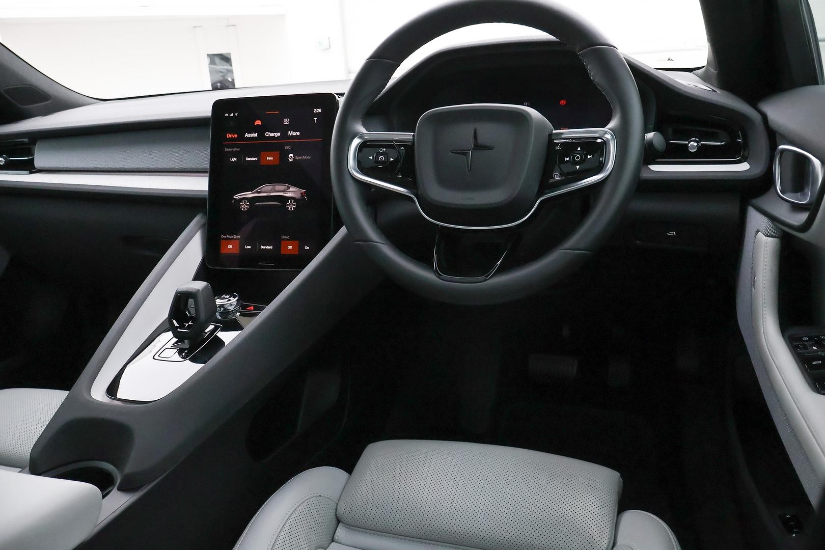 Polestar 2 image 4
