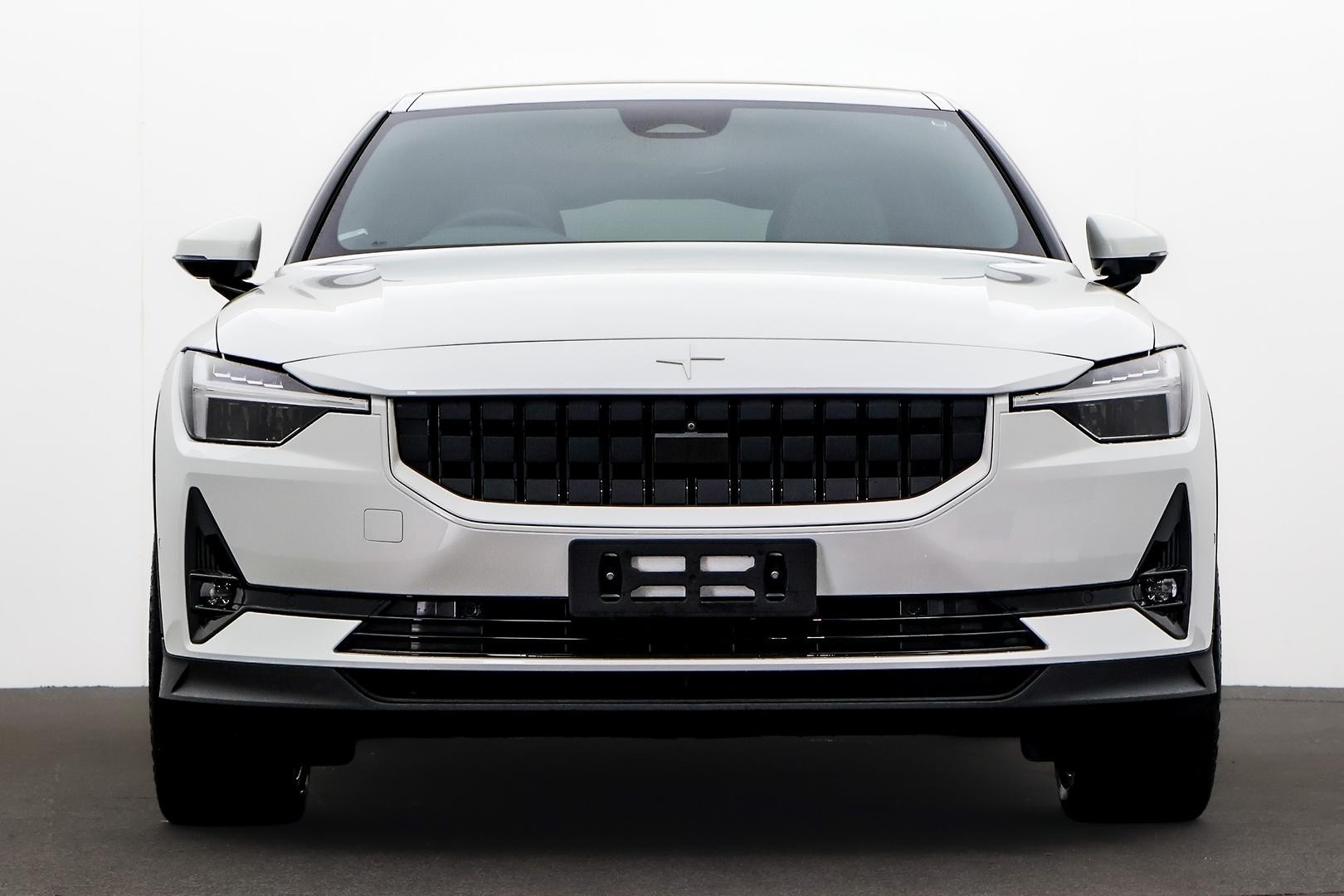 Polestar 2 image 2